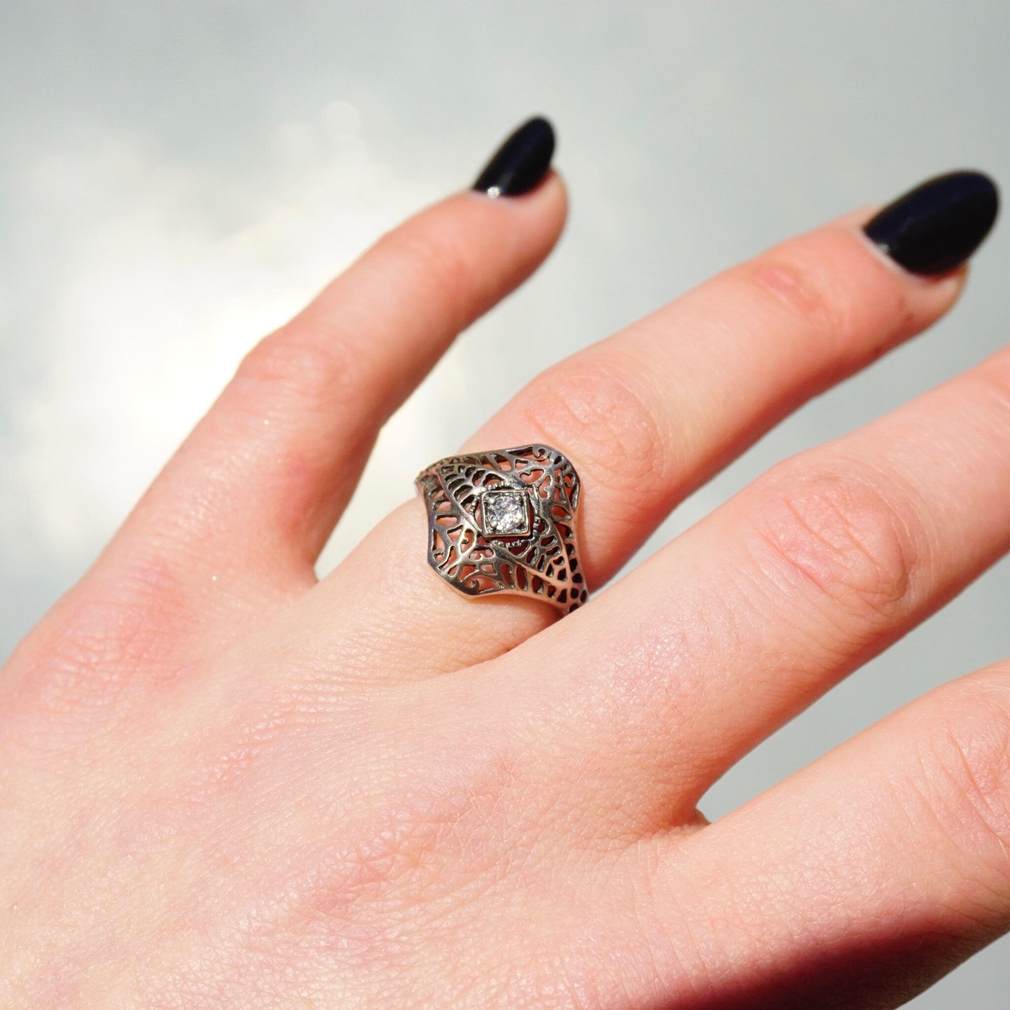 Vintage Sterling Silver Filigree Ring, Beautiful Art Deco Ring With Small Center Stone, Silver Filigree Cubic Zirconium Ring, Avon 925