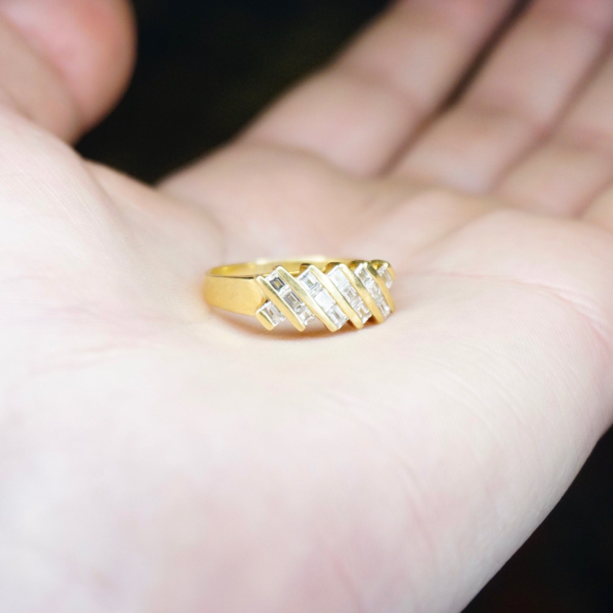 Vintage 18K Gold Ring With Baguette Diamonds, Beautiful Gold Ring With Inlaid Diamonds, Gold Ring With 14 Baguette Cut Diamonds, 750 Jewelry