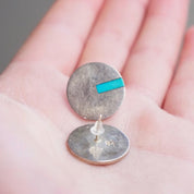 Vintage Sterling Silver Disc Earrings With Accent Turquoise, Minimalist Silver Circle Stud Earrings, Flat Circle Turquoise Earrings, GD 925