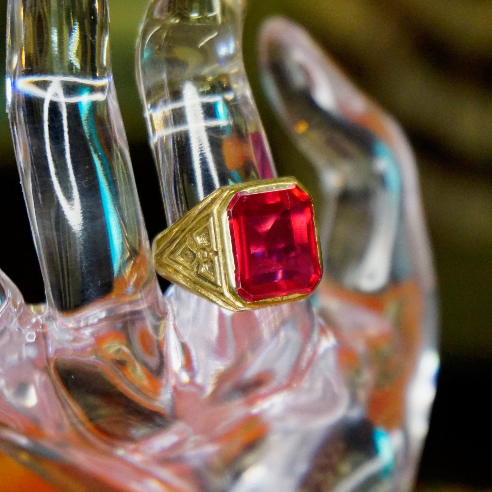 Vintage 14K Gold Ruby Glass Ring, Men's Yellow Gold Estate Ring With Synthetic Ruby Stone, Etched 14K Gold Ring, Statement Ring, Size 8 US