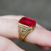 Vintage 14K Gold Ruby Glass Ring, Men's Yellow Gold Estate Ring With Synthetic Ruby Stone, Etched 14K Gold Ring, Statement Ring, Size 8 US