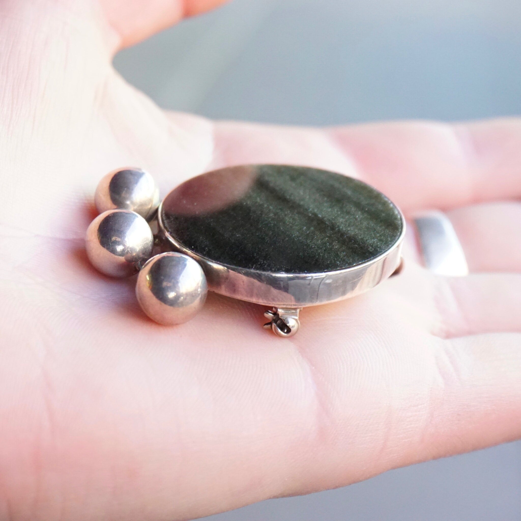 Vintage TAXCO Sterling Silver Brooch/Pendant, Unique Silver Pendant With Iridescent Black Stone, Round Stone Brooch With Silver Beads, 925