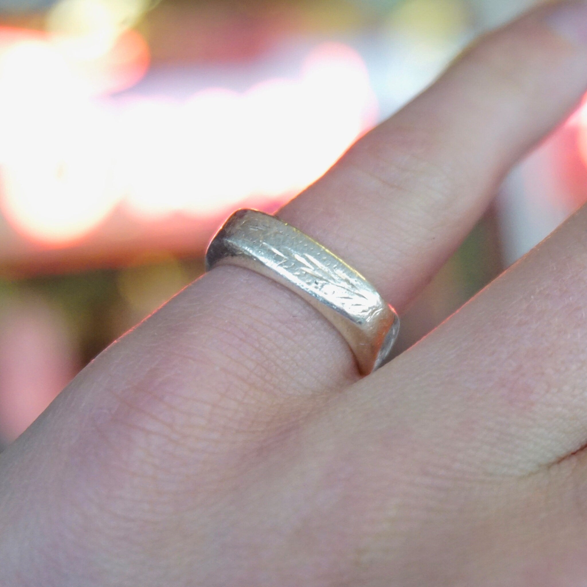 Vintage Etched Sterling Silver Ring, Minimalist Rounded Square Ring With Hammered Details, Solid Sterling Silver Ring, 925, Size 7 US