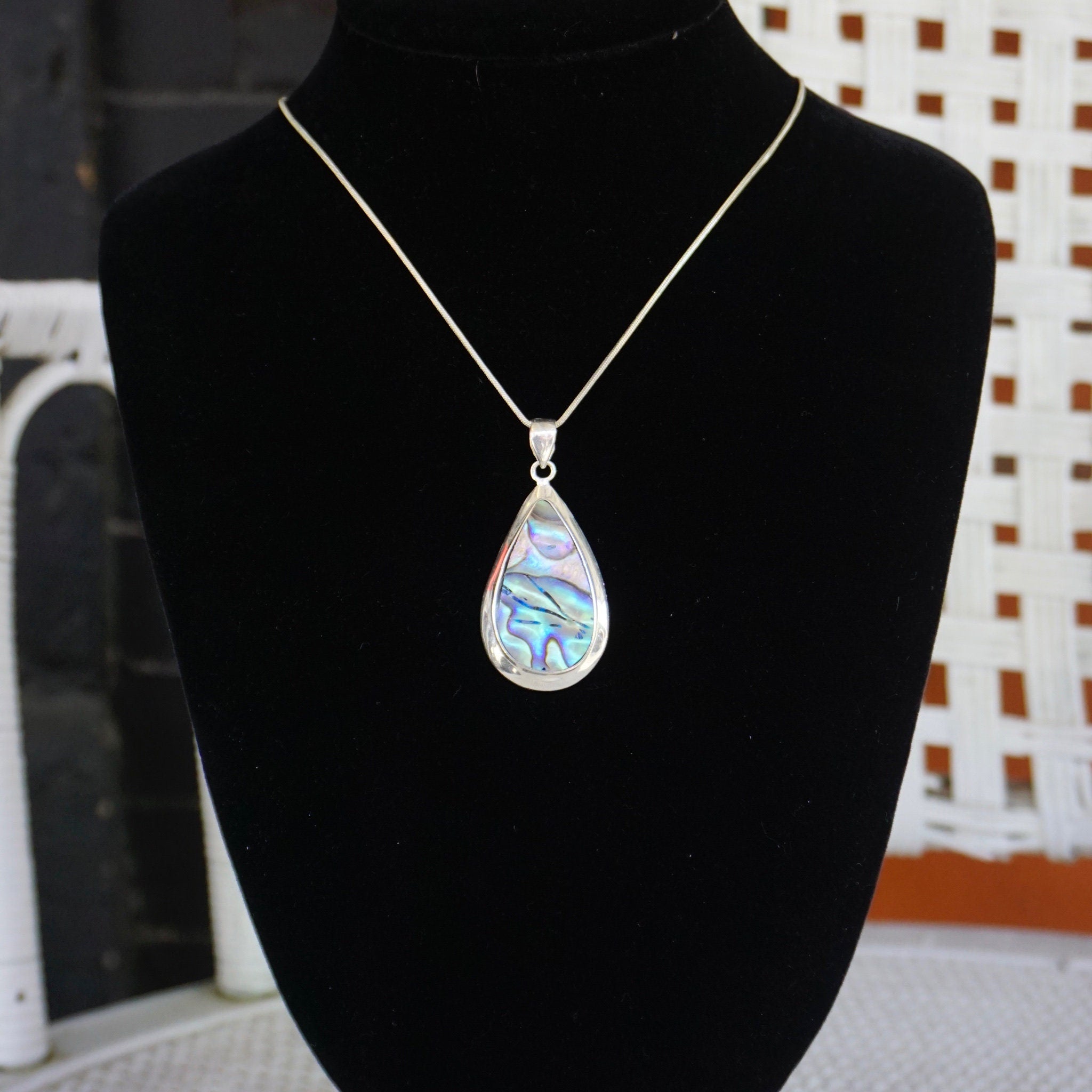 Vintage Abalone Sterling Silver Pendant Necklace, Beautiful Silver & Shell Tear Drop Pendant, Iridescent Abalone Pendant Necklace, 925