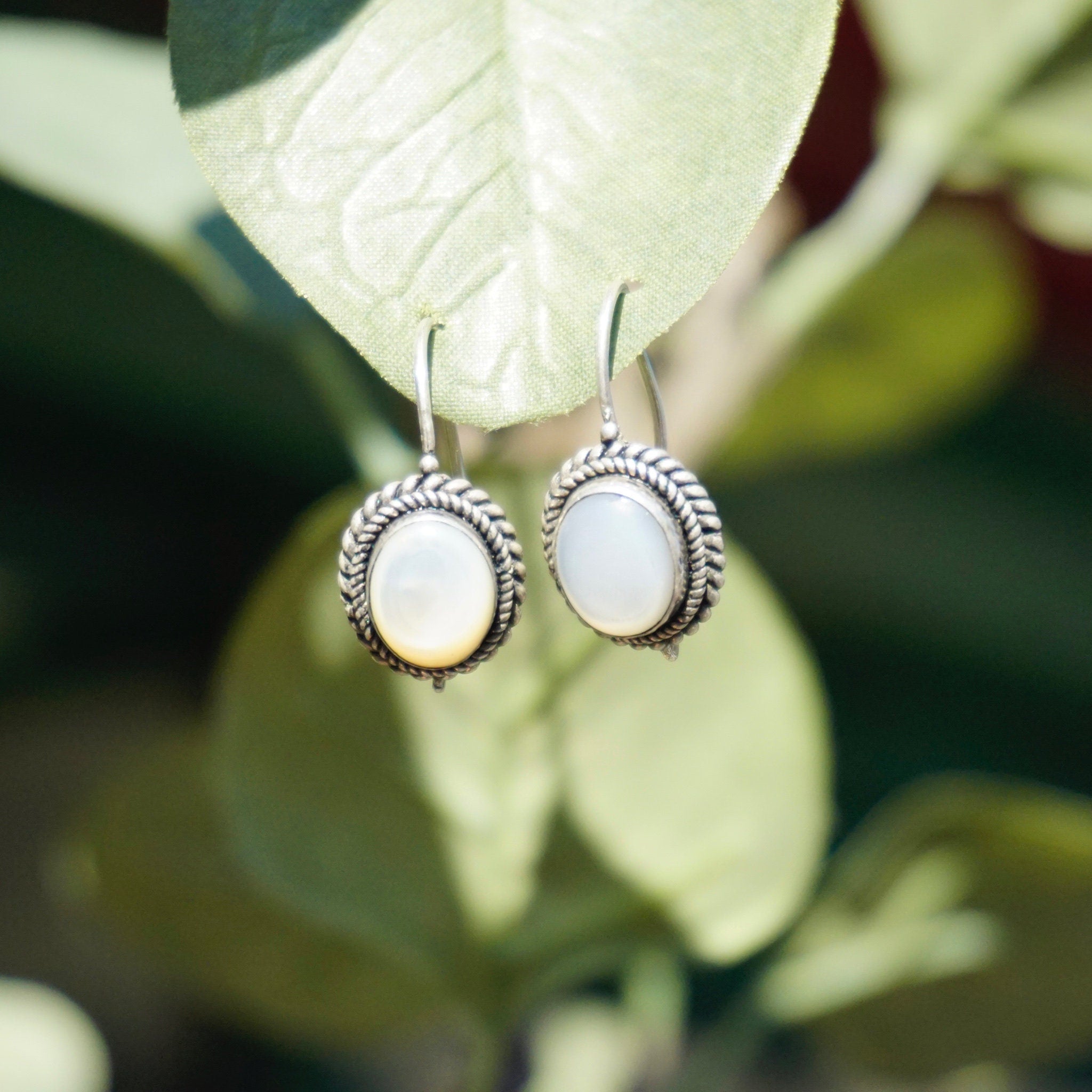 Vintage Moonstone & Silver Earrings, Beautiful Moonstone Drop Earrings, Locking Hook Kidney Ear Wire Earrings, Petite Silver Earrings