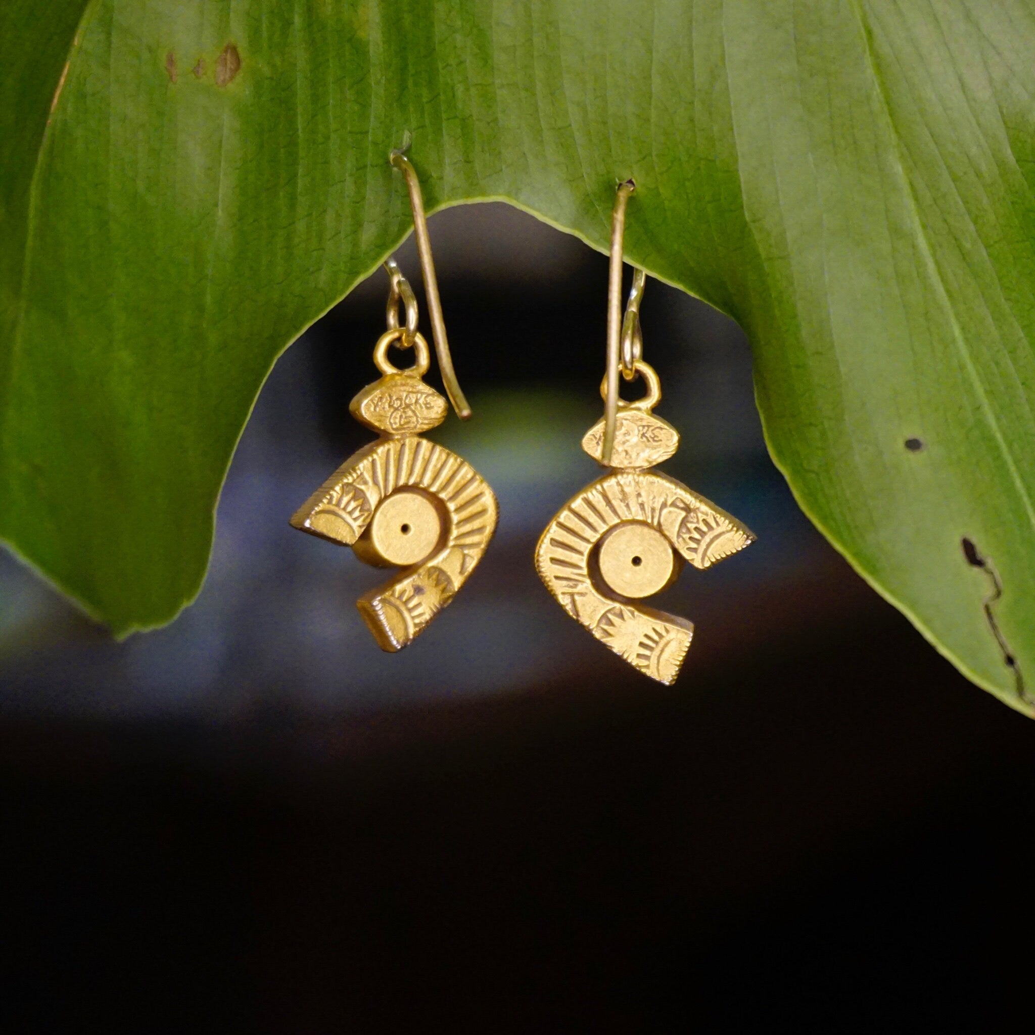 Vintage Patricia Locke Gold Tone Swarovski Crystal Dangle Earrings, Gold Horseshoe Earrings With Etched Details, Signed Jewelry