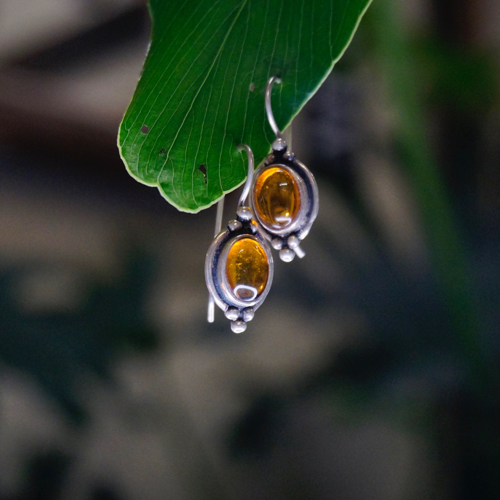 Vintage Amber Sterling Silver Drop Earrings, Small Fish Hook Earrings With Natural Amber, Beautiful Amber Earrings With Silver Details, 925