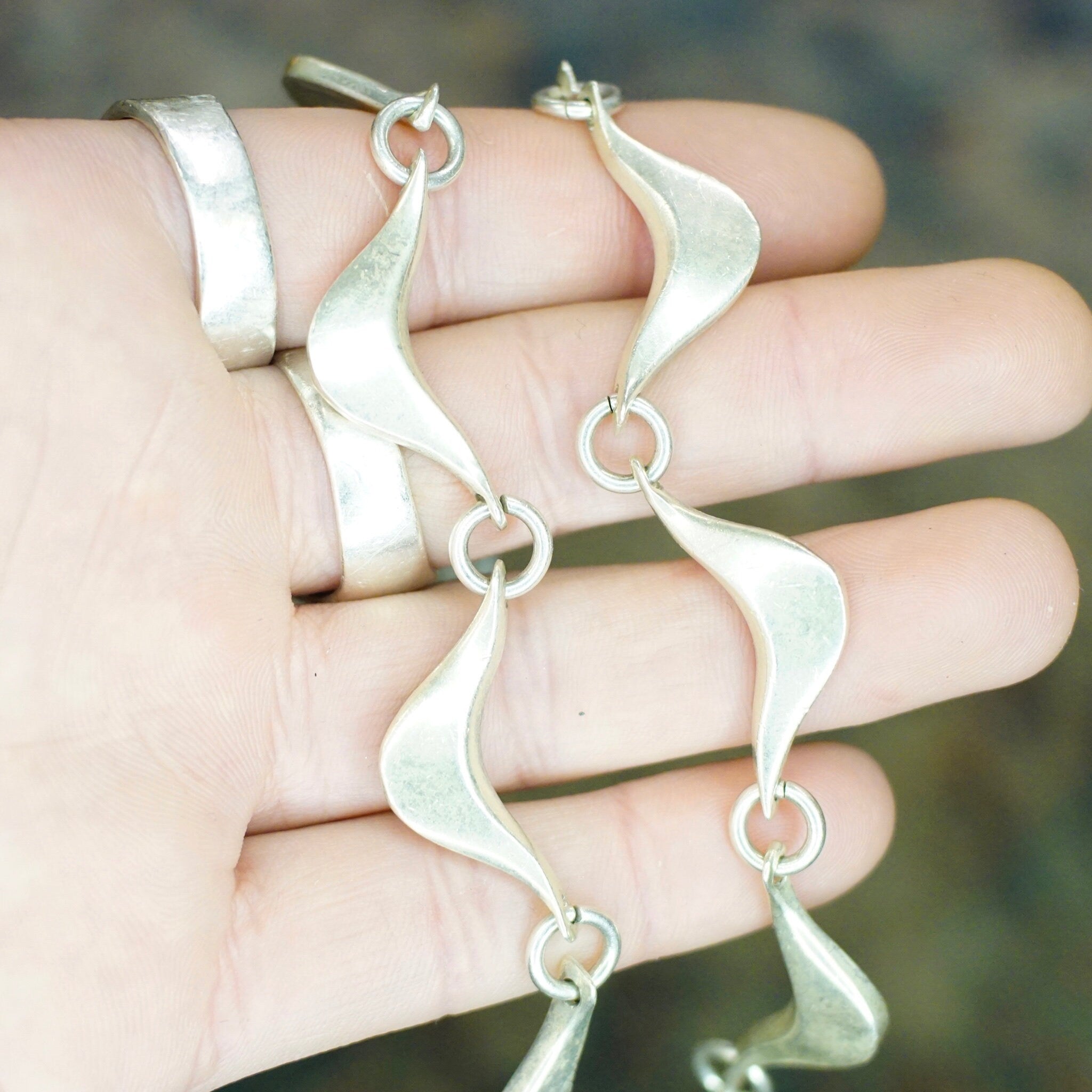 Vintage Modernist Sterling Silver Choker Necklace, Unique Wavy Silver Link Choker Necklace, Minimalist Sterling Silver Necklace, Mexico 925