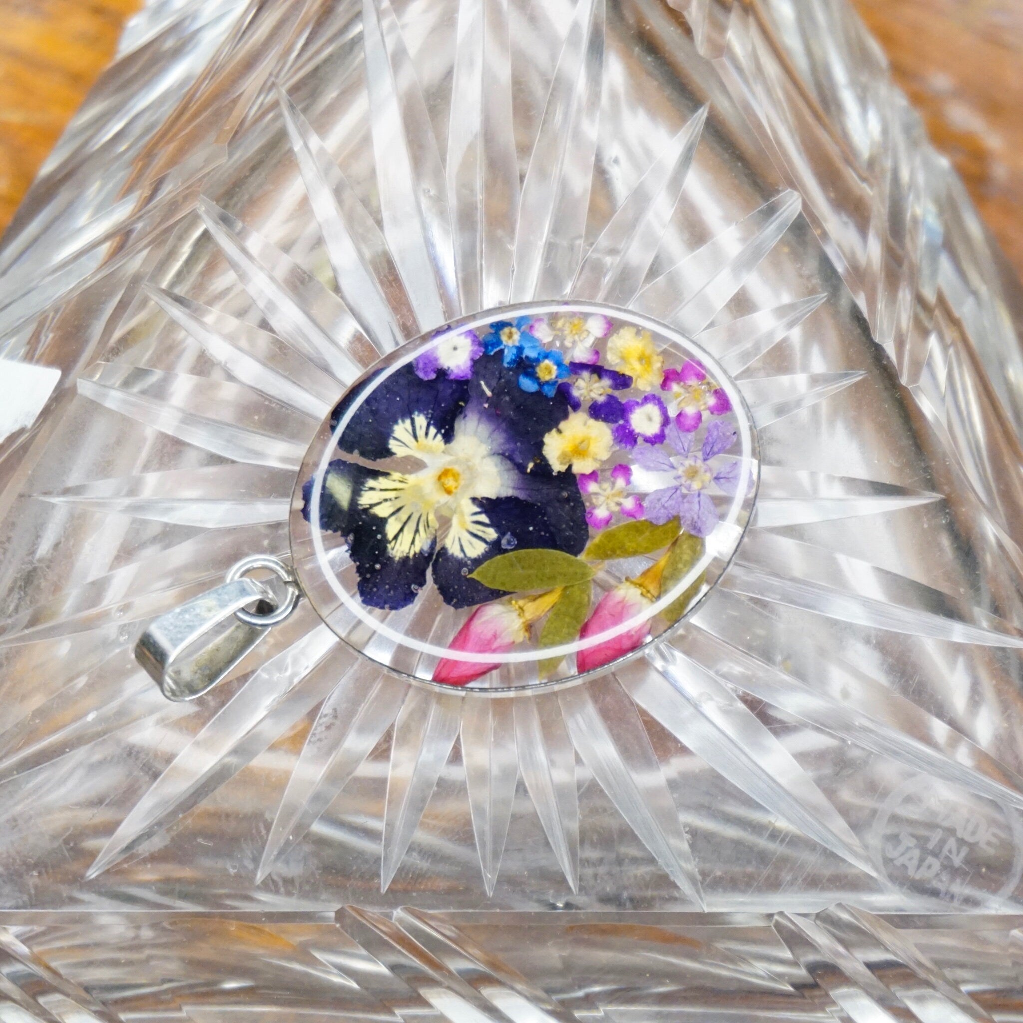 Vintage Dried Flower Resin Sterling Silver Pendant, ATI 925 Mexico Oval Pendant, Pressed Purple Flower Pendant Set In Silver, 925 Jewelry