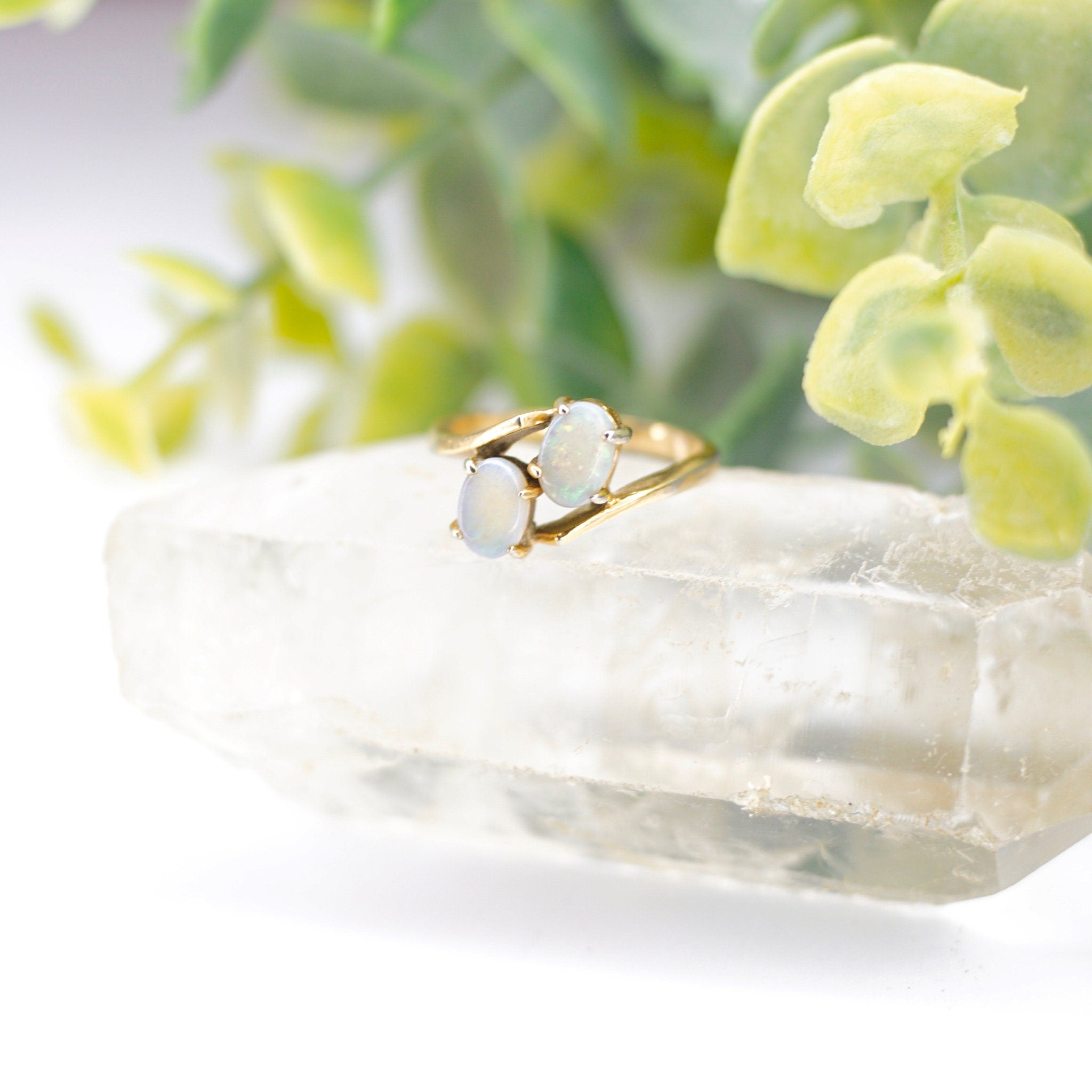 Vintage 18KT HGE Opal Ring, Beautiful Gold Ring With Offset Opal Stones, Petite Gold Plated Synthetic Opal Ring, Size 4 1/2 US