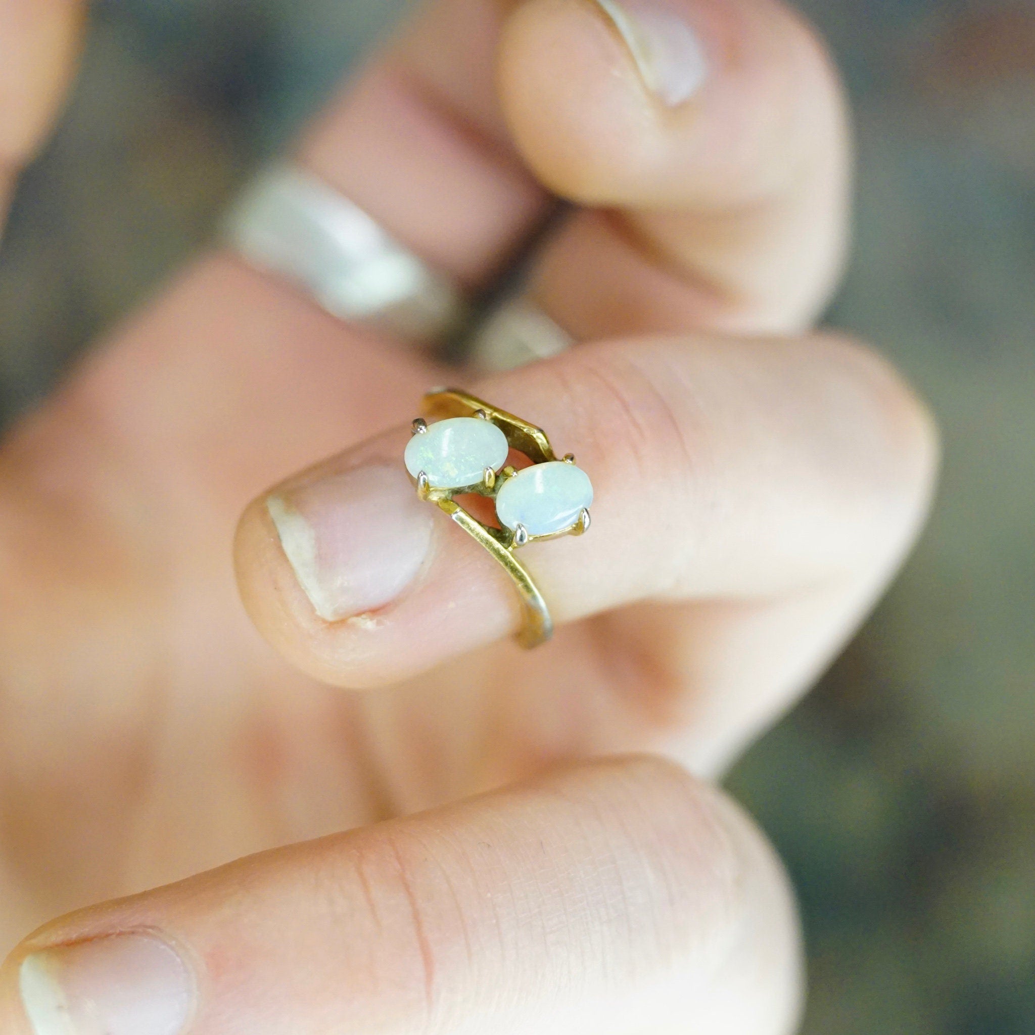 Vintage 18KT HGE Opal Ring, Beautiful Gold Ring With Offset Opal Stones, Petite Gold Plated Synthetic Opal Ring, Size 4 1/2 US
