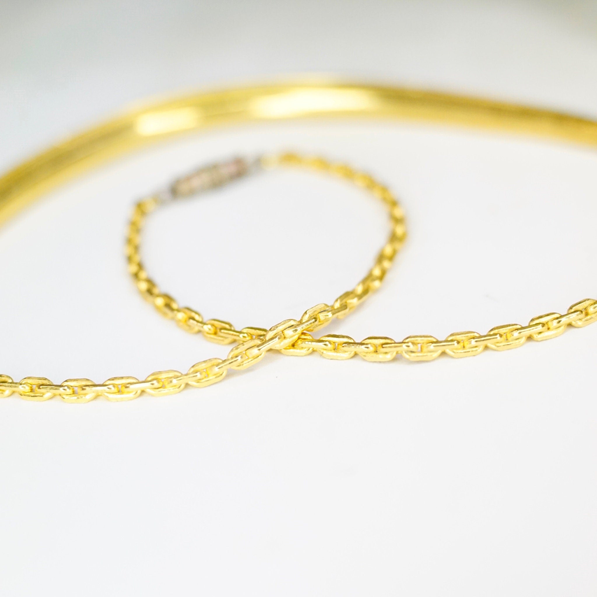 Vintage Gold Tone & White Enamel Curved Bar Collar Necklace, Unique Crescent Panel Choker, Fun Costume Jewelry, Statement Necklace