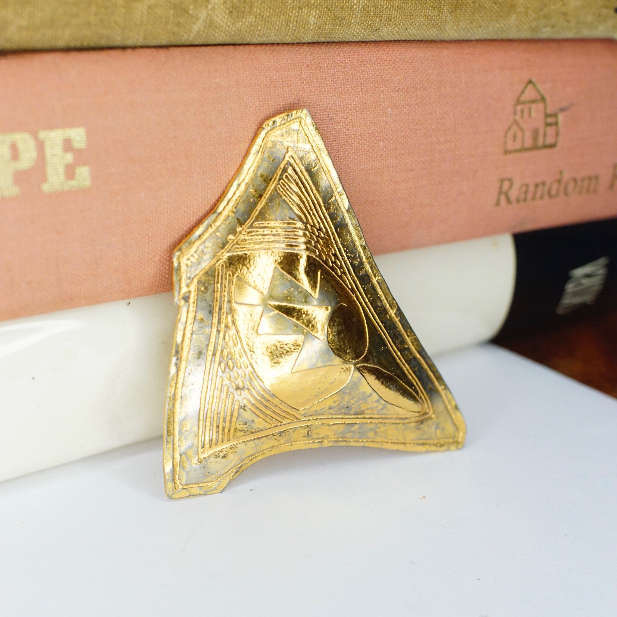 Vintage Abstract Gold Tone Brooch, Brushed Silver & Gold Tone Pin With Embossed Designs, Unique Two-Tone Brooch, Costume Jewelry