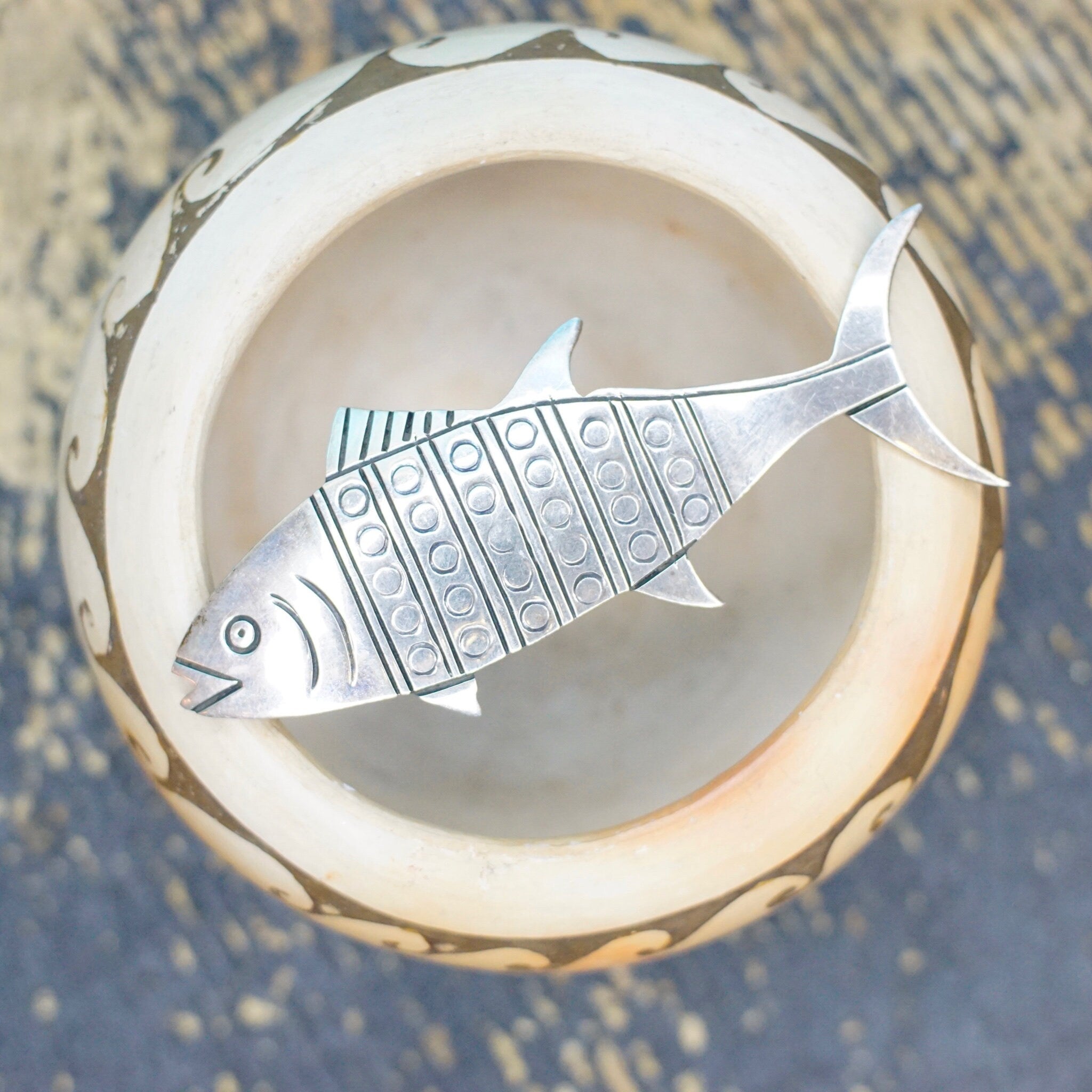 Vintage TAXCO Sterling Silver Fish Brooch, Hammered Silver Tuna Fish Pin, Solid Mexican Silver Brooch, Aquatic Life Jewelry, Mexico 925