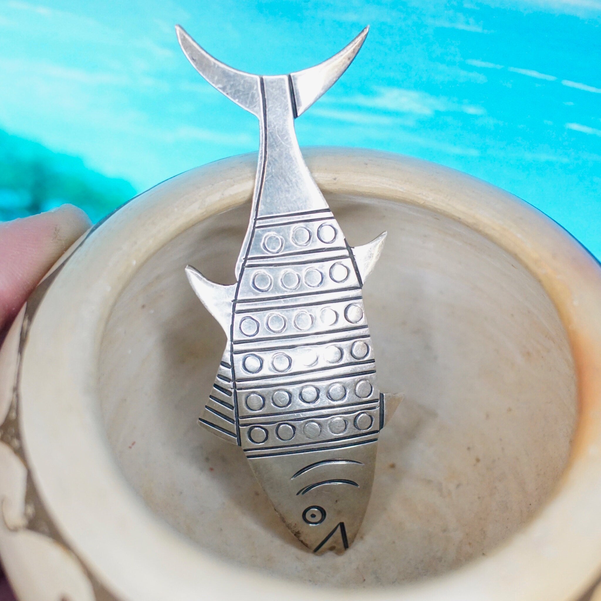 Vintage TAXCO Sterling Silver Fish Brooch, Hammered Silver Tuna Fish Pin, Solid Mexican Silver Brooch, Aquatic Life Jewelry, Mexico 925