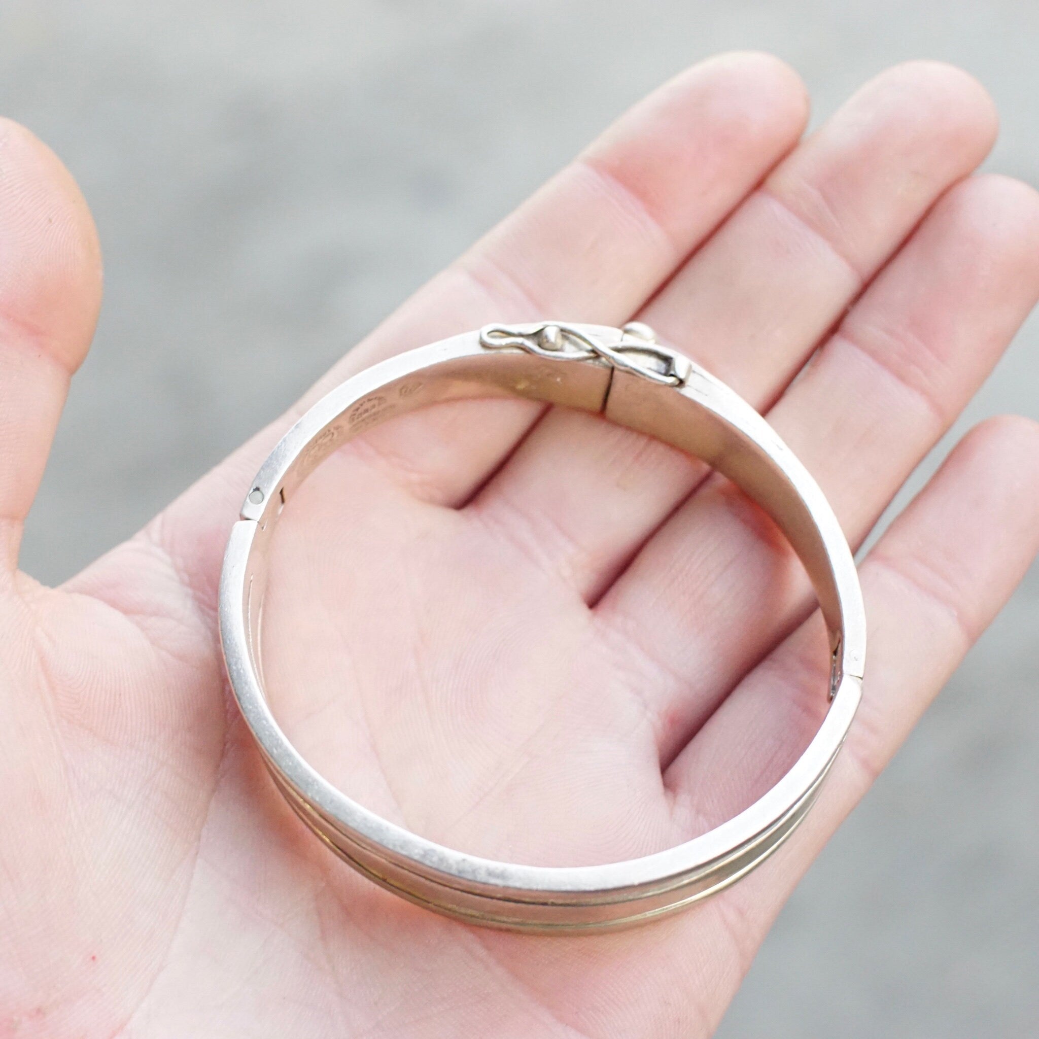 Vintage Sterling Silver Cut Out Bracelet, TAXCO Solid Silver Hinged Bangle, Modernist Bracelet With Cut Out Design, Mexico 925, 6 1/2" L