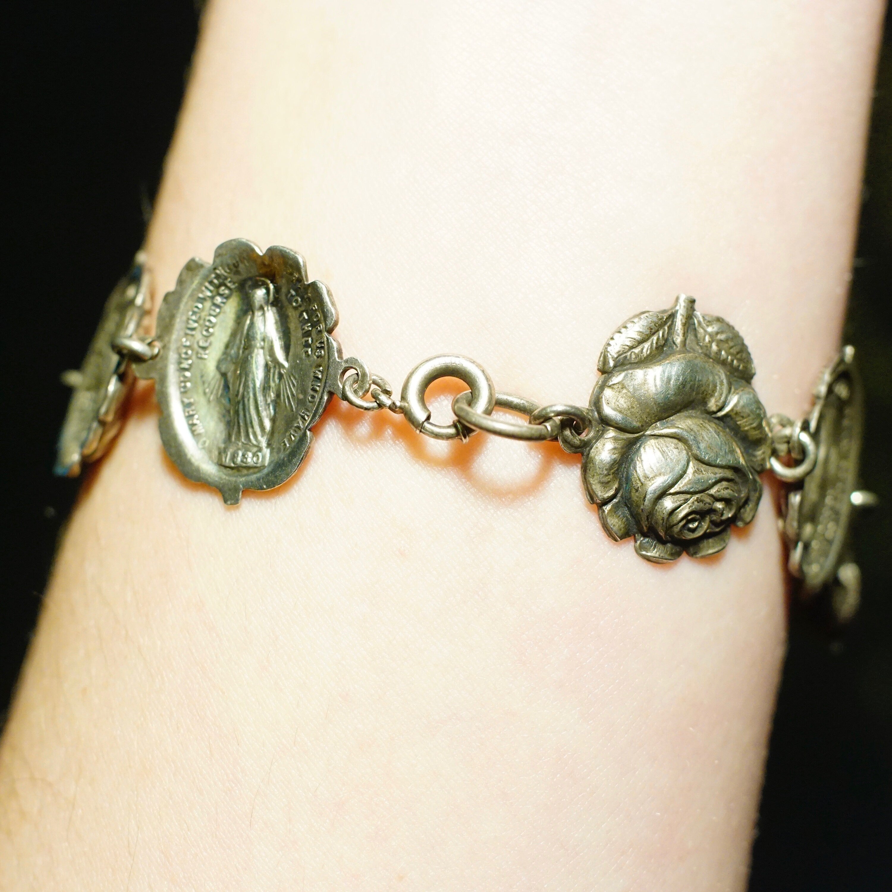 Vintage HMH Sterling Silver Rosebud & Mother Mary Reversible Bracelet, Patron Saint Virgin Mary Rose Link Bracelet, Religious Jewelry, 925