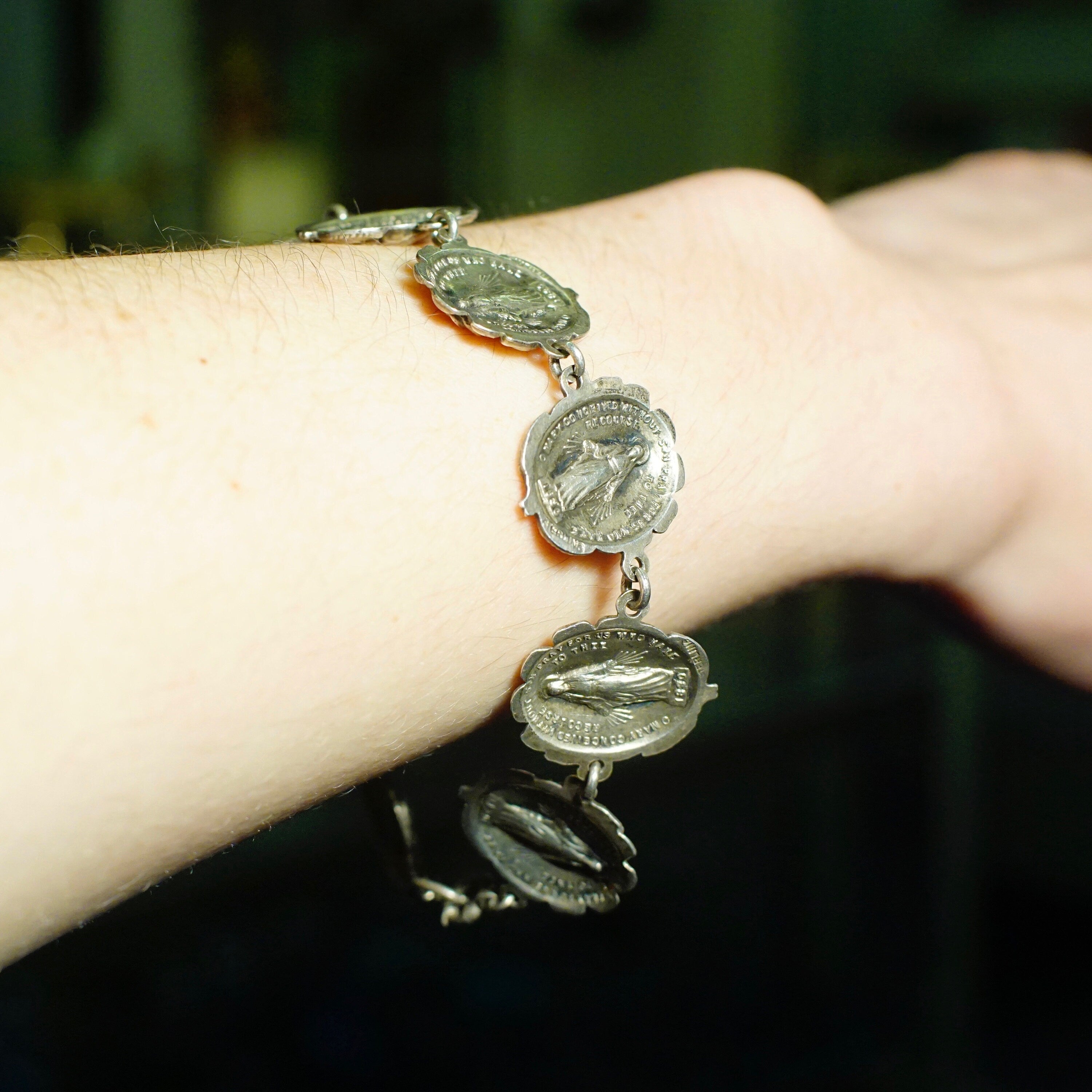 Vintage HMH Sterling Silver Rosebud & Mother Mary Reversible Bracelet, Patron Saint Virgin Mary Rose Link Bracelet, Religious Jewelry, 925