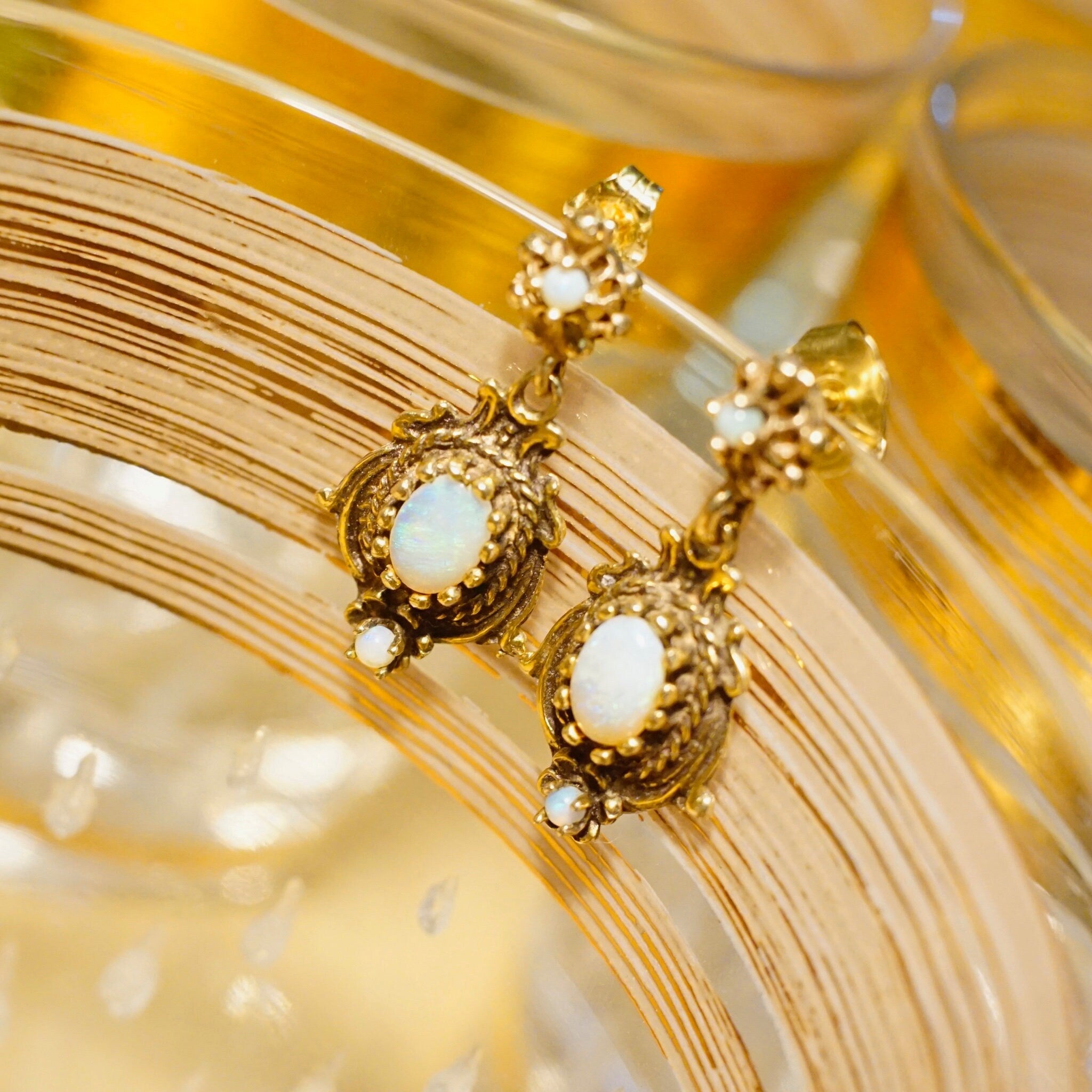 Vintage 14K Gold Opal Drop Earrings, Ornate Gold Stud Teardrop Earrings With Iridescent Opal Stones, Beautiful 14K Natural Opal Earrings