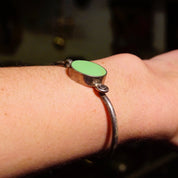 Vintage TAXCO Sterling Silver Gaspeite Hinged Bangle, Unique Silver Bracelet With Lime Green Stone, Modernist Jewlery, Mexico 925
