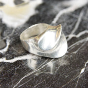 Vintage TAXCO Sterling Silver Abstract Dome Ring, Chunky Silver Ring With Pressed Wave Design, Modernist Ring, Mexico 925 TV-47, Size 8 US