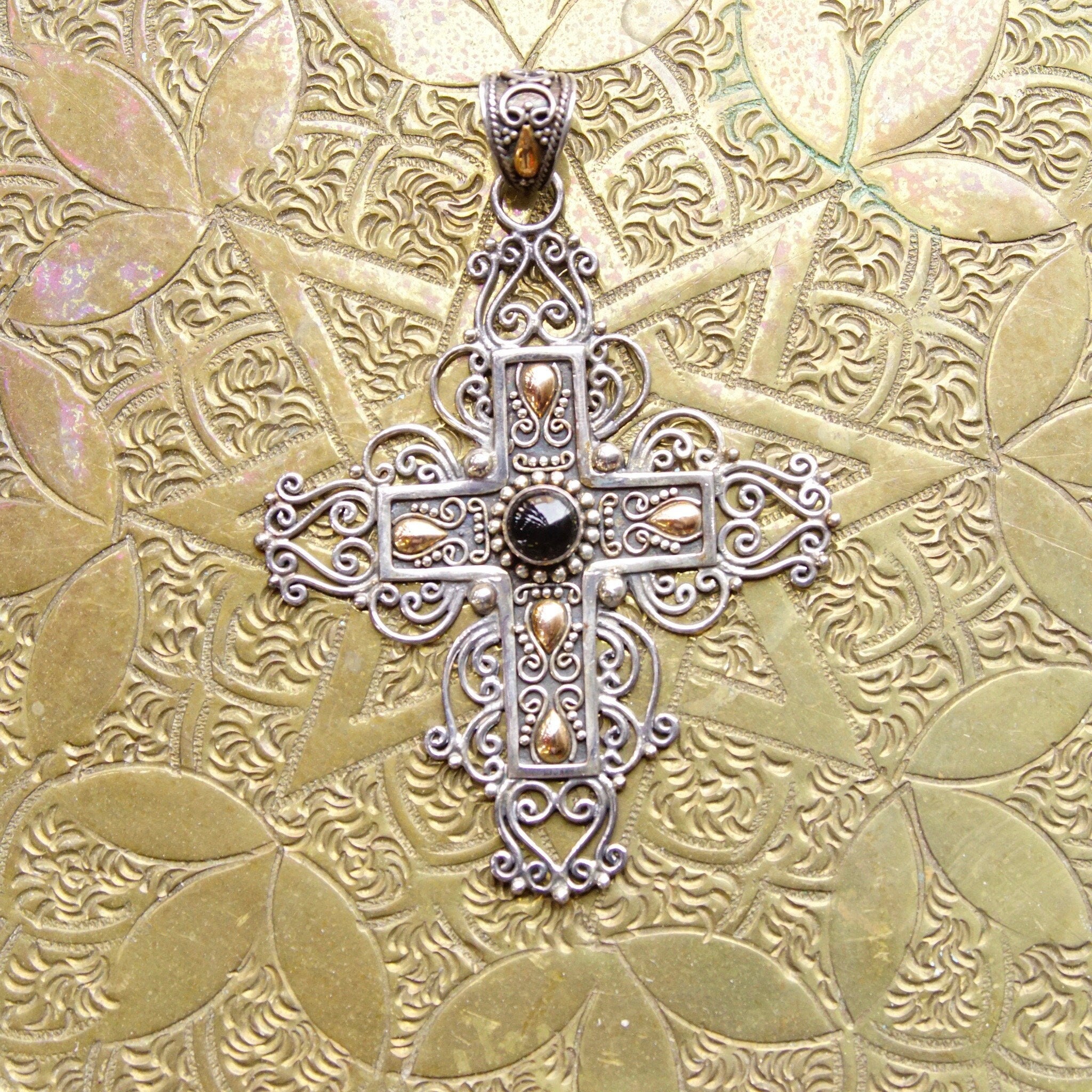 Vintage 18K Gold & Sterling Silver Onyx Cross Pendant, BA Indonesia Suarti Bali 925, Large Silver Filigree Cross With Gold and Onyx Details