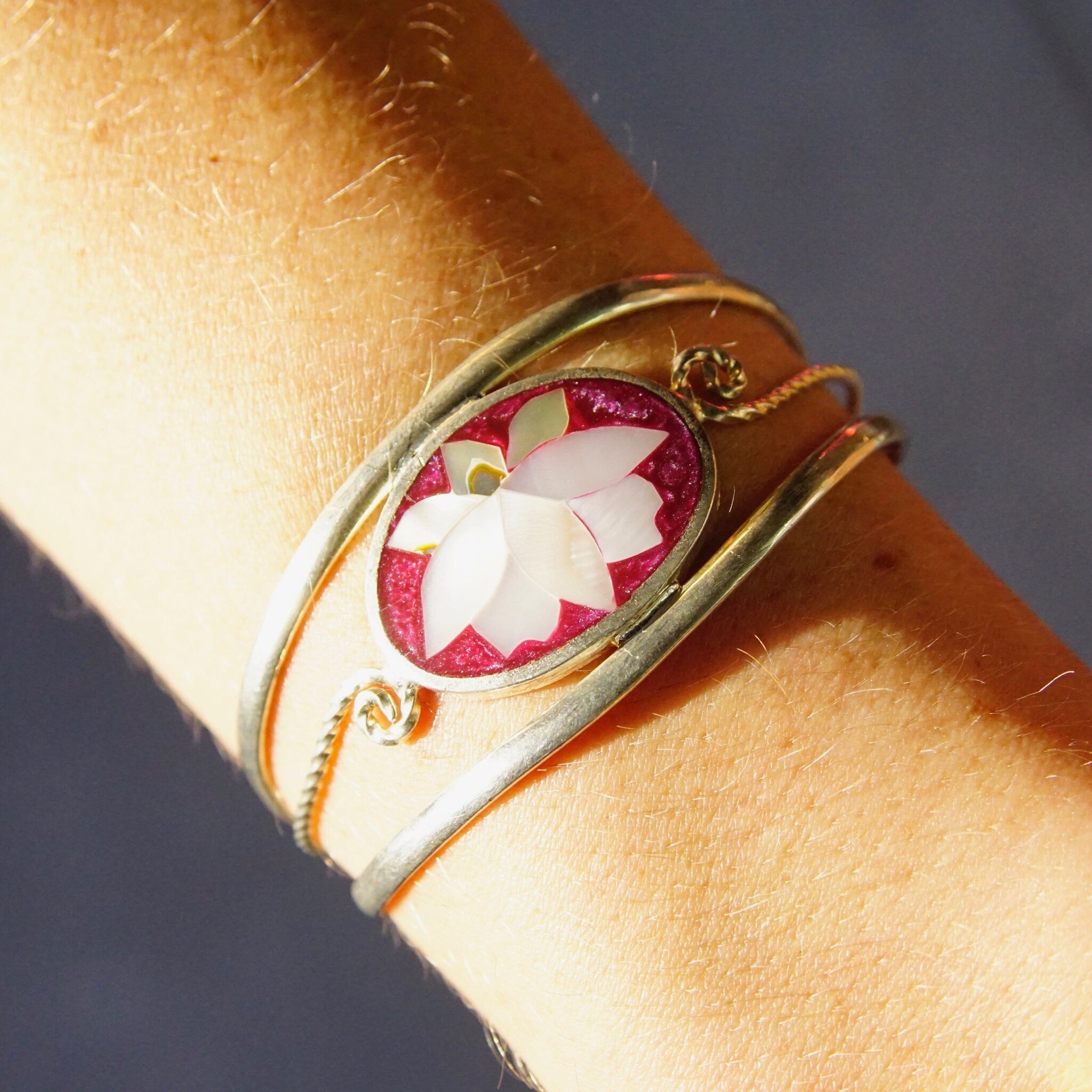 Vintage Alpaca Silver Mother of Pearl & Abalone Lotus Flower Cuff, Pink Enamel With Inlaid Shell Design, Silver Cut Out Cuff, Adjustable