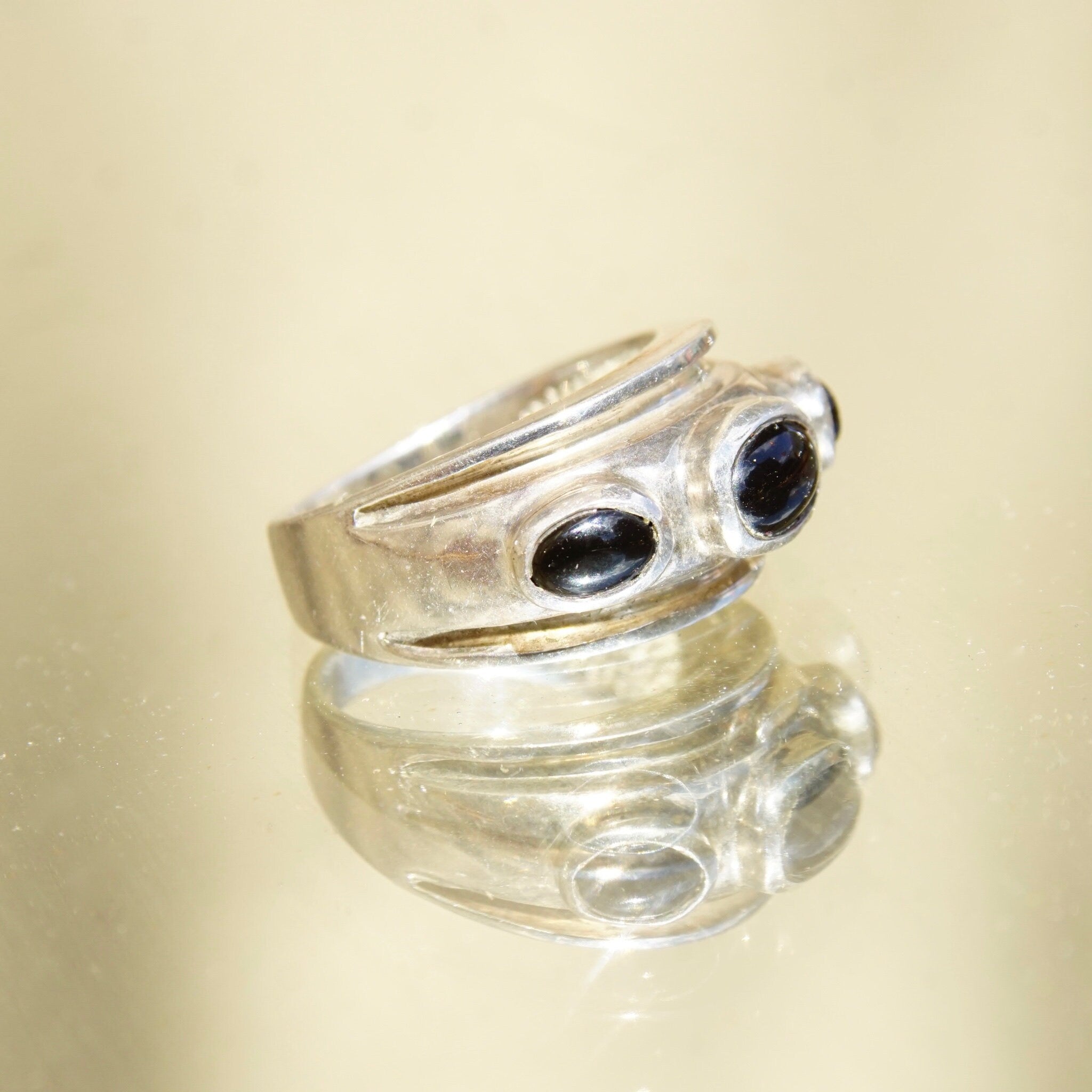 Vintage Charles Kyprell Modernist Sterling Silver Onyx Ring, 3-Stone Black Onyx Ring, Graduated Silver Ring With Raised Stones, 7 1/2 US