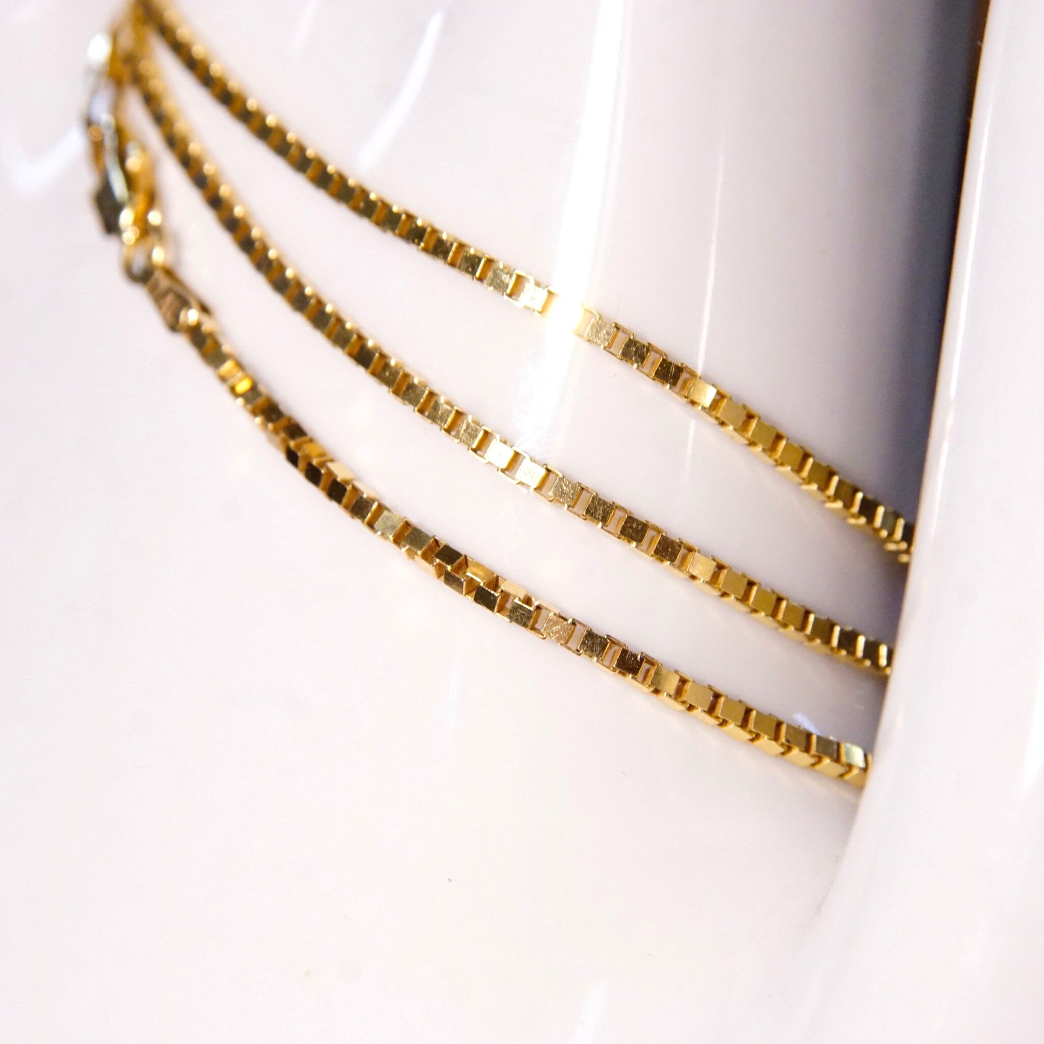 Vintage Italian 14K Gold Box Chain, 2mm Yellow Gold Chain Necklace, 18" Long, Made In Italy, 14K Jewelry