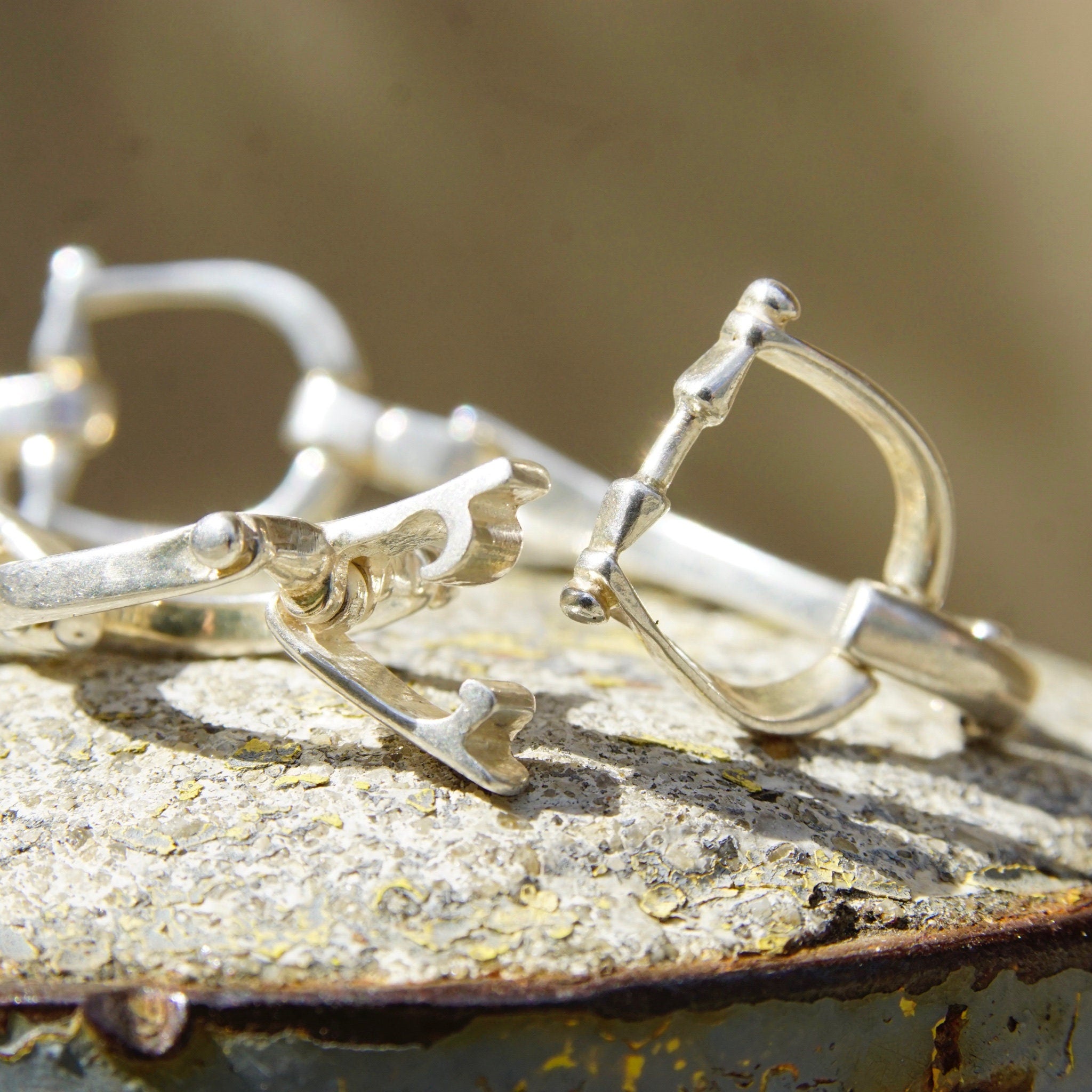 Vintage Sterling Silver D-Ring Snaffle Bit Bracelet, Silver Horse Stirrup Link Bracelet, Equestrian Horsebit Silver Bracelet, 8" Long