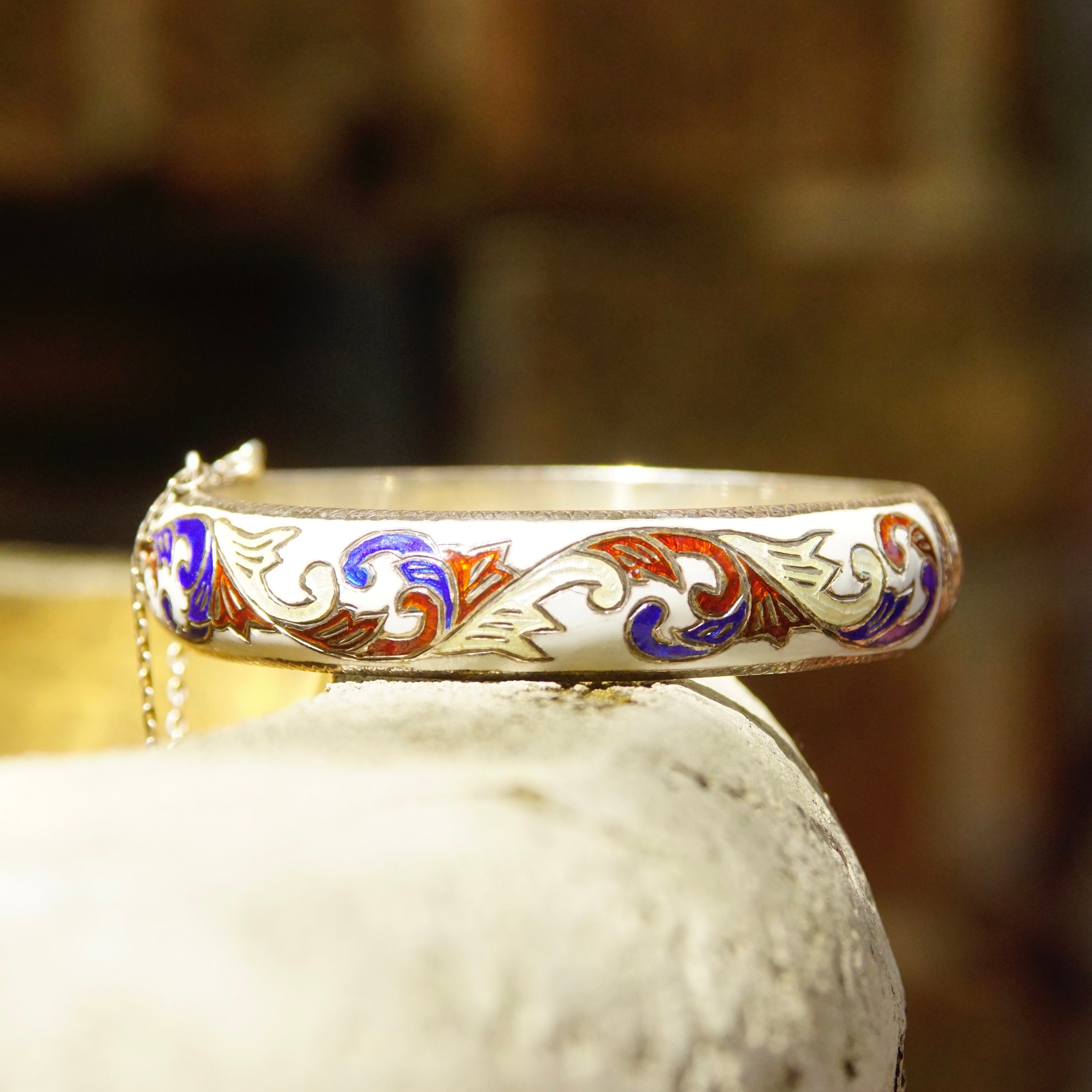 Vintage Siam Sterling Silver Enamel Hinge Bangle, Colorful Bangle With Engraved Designs, White, Red, Blue, Slide Clasp, Security Chain, 925