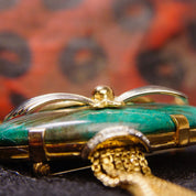 Vintage 18K Gold Diamond Malachite Cat Brooch, Yellow & White Gold, Large Green Cat Pin, Gold Tassel Diamond Collar, Unique Brooch, 750