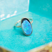 Antique 10K Gold Opal Inlay Ring, Iridescent Blue Opal Stone, Petite Yellow Gold Ring, Worn/Broke Stone, Size 4 US