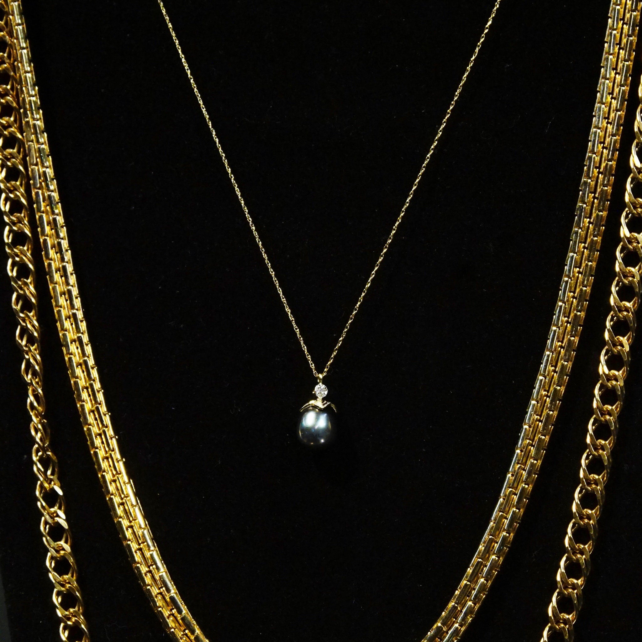 Vintage 14K Gold Tahitian Pearl Accent Diamond Teardrop Pendant Necklace, Delicate Gold Necklace With Black Pearl & Diamond Pendant, 18" L