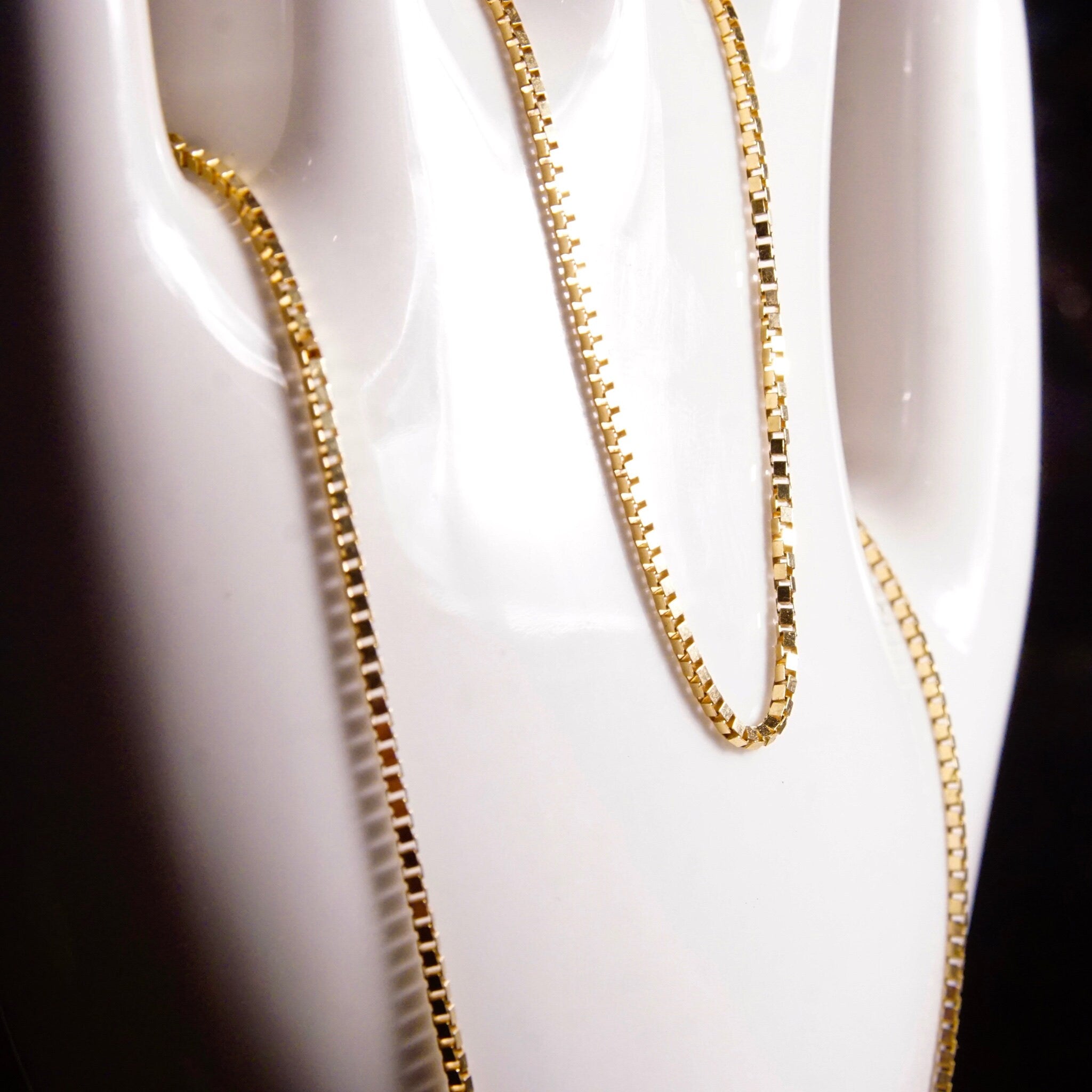 Vintage Italian 14K Gold Box Chain, 2mm Yellow Gold Chain Necklace, 18" Long, Made In Italy, 14K Jewelry