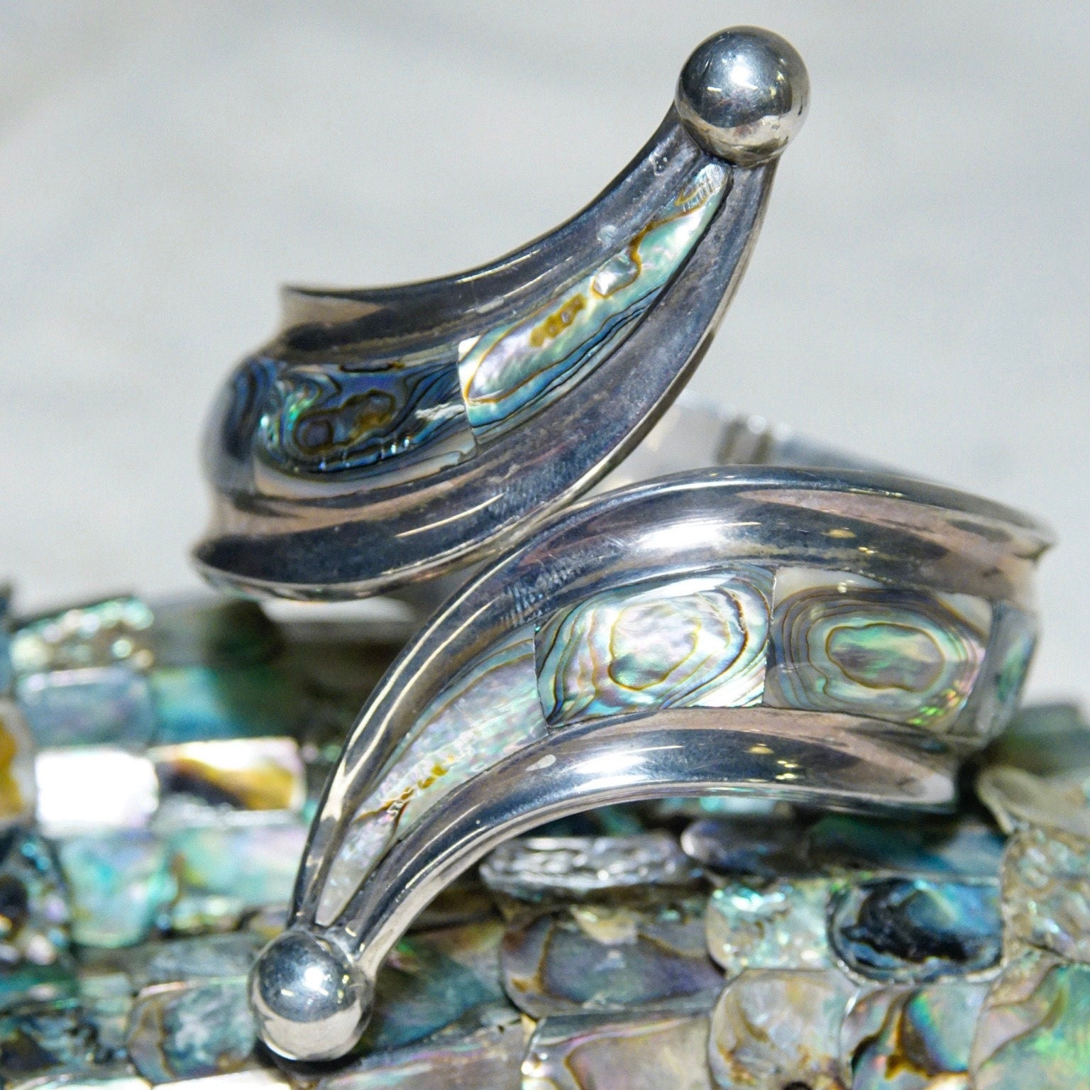 Vintage TAXCO Sterling Silver Abalone Hinge Cuff, Iridescent Shell Inlay Bracelet, Large Ornate Silver Cuff Bracelet, Statement Jewelry