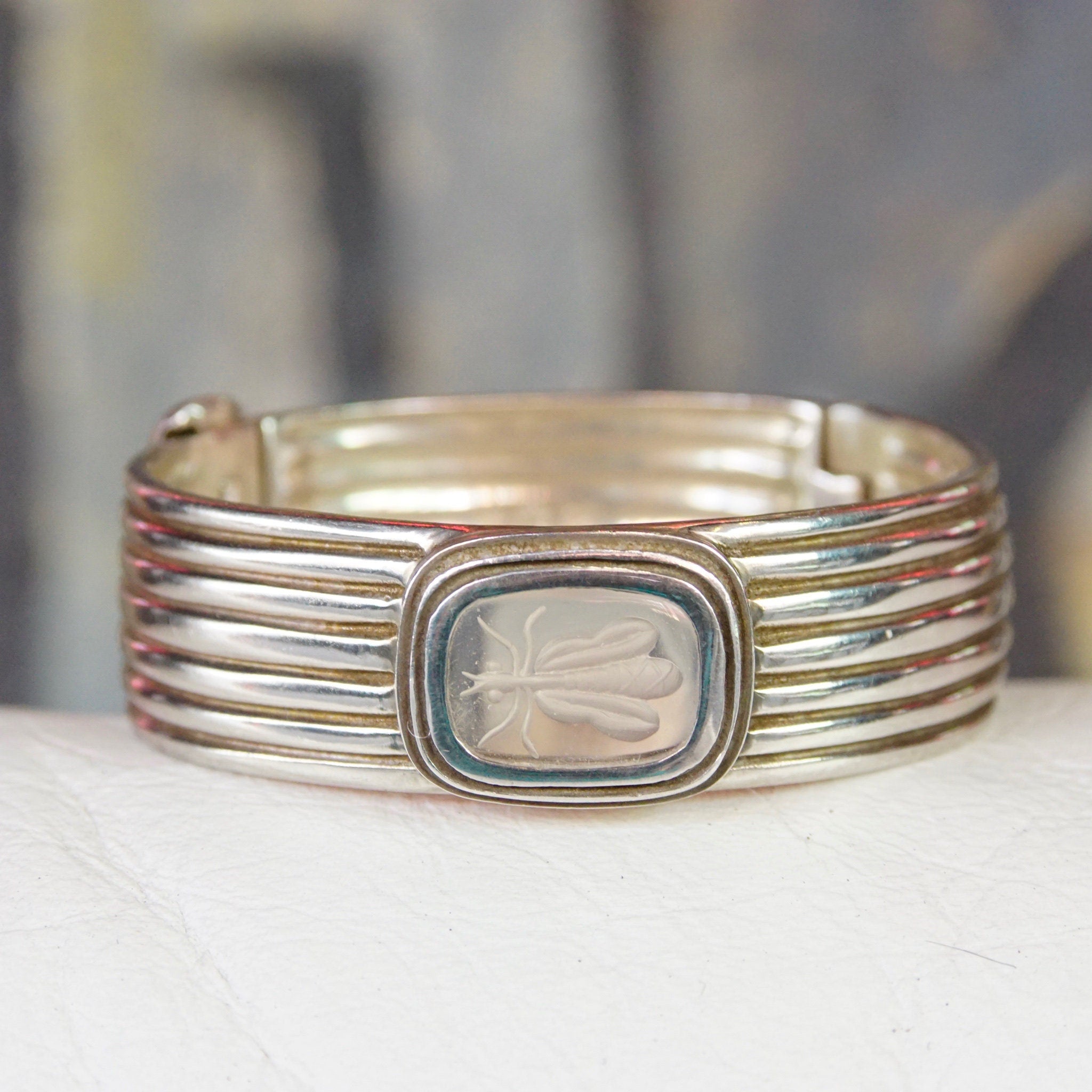 Rare Vintage SLANE & SLANE Sterling Silver Intaglio Bee Hinge Bracelet, Thick Silver Bangle With Carved Quartz Stone, Designer Jewelry, 925