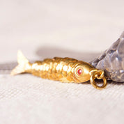 Vintage 18K Yellow Gold Articulated Fish Charm/Pendant, Red Cabochon Eyes, Moveable Scaled Fish Pendant, 750 Gold Charm, 2 Long