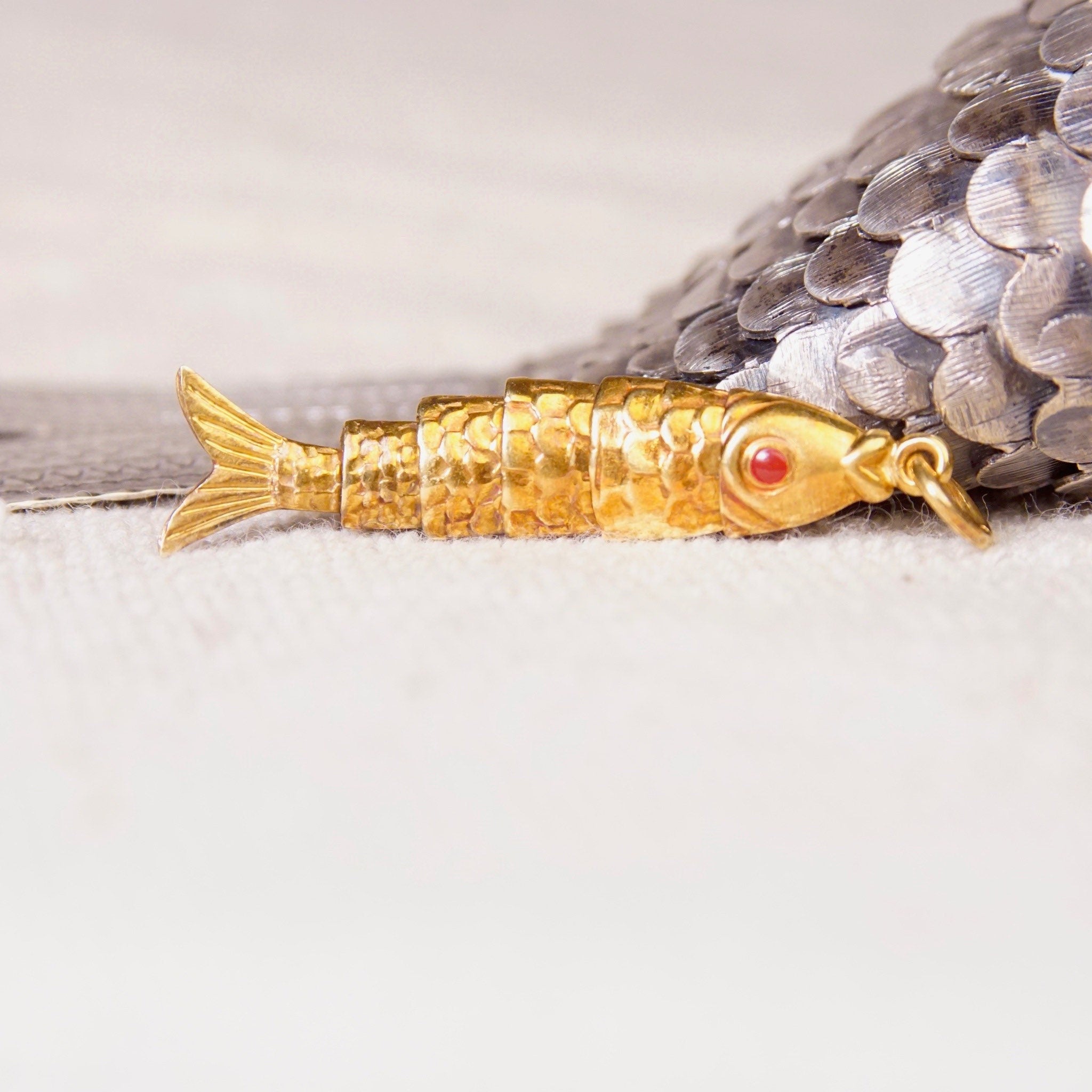 Vintage 18K Yellow Gold Articulated Fish Charm/Pendant, Red Cabochon Eyes, Moveable Scaled Fish Pendant, 750 Gold Charm, 2 Long