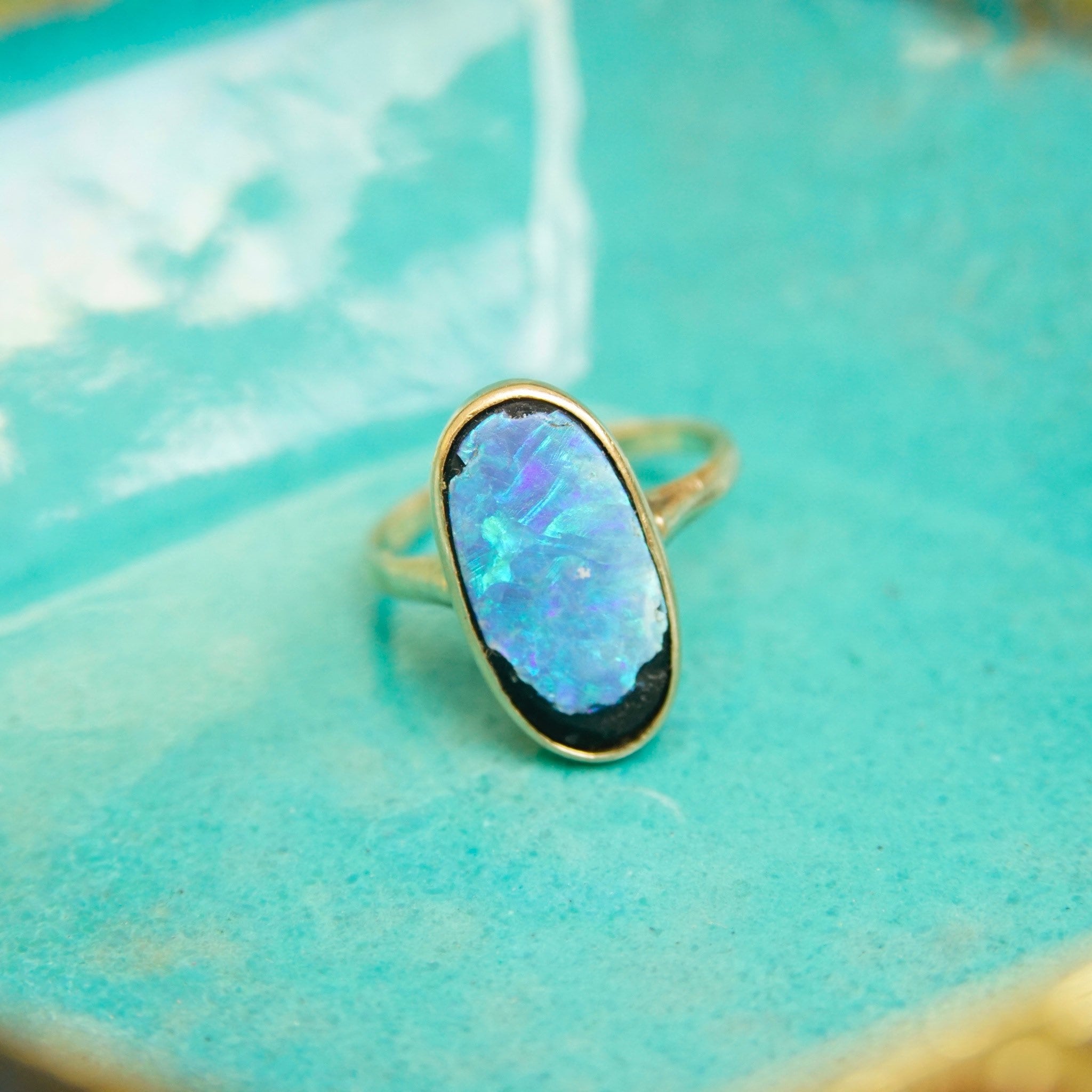 Antique 10K Gold Opal Inlay Ring, Iridescent Blue Opal Stone, Petite Yellow Gold Ring, Worn/Broke Stone, Size 4 US