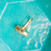 Antique 10K Gold Opal Inlay Ring, Iridescent Blue Opal Stone, Petite Yellow Gold Ring, Worn/Broke Stone, Size 4 US