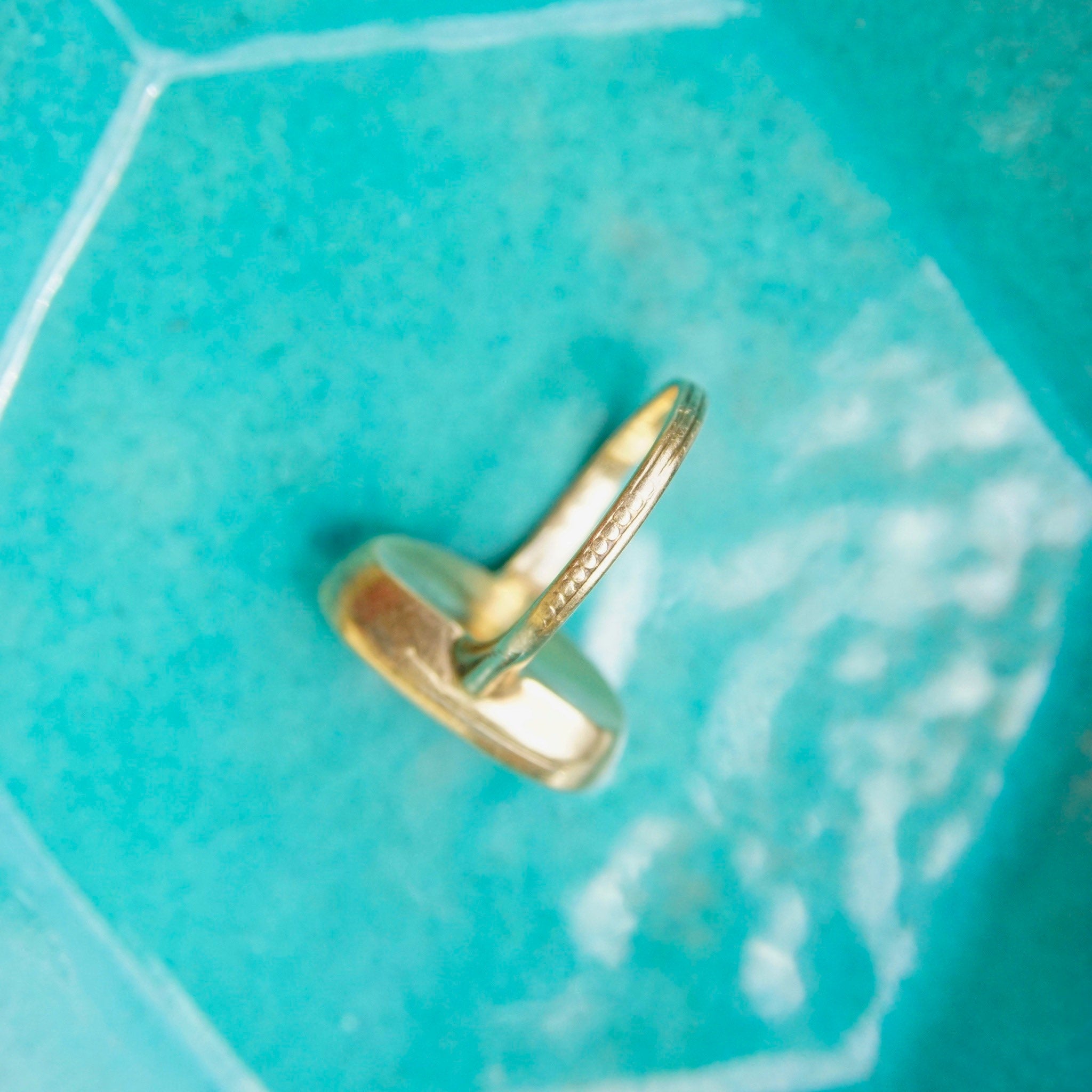 Antique 10K Gold Opal Inlay Ring, Iridescent Blue Opal Stone, Petite Yellow Gold Ring, Worn/Broke Stone, Size 4 US