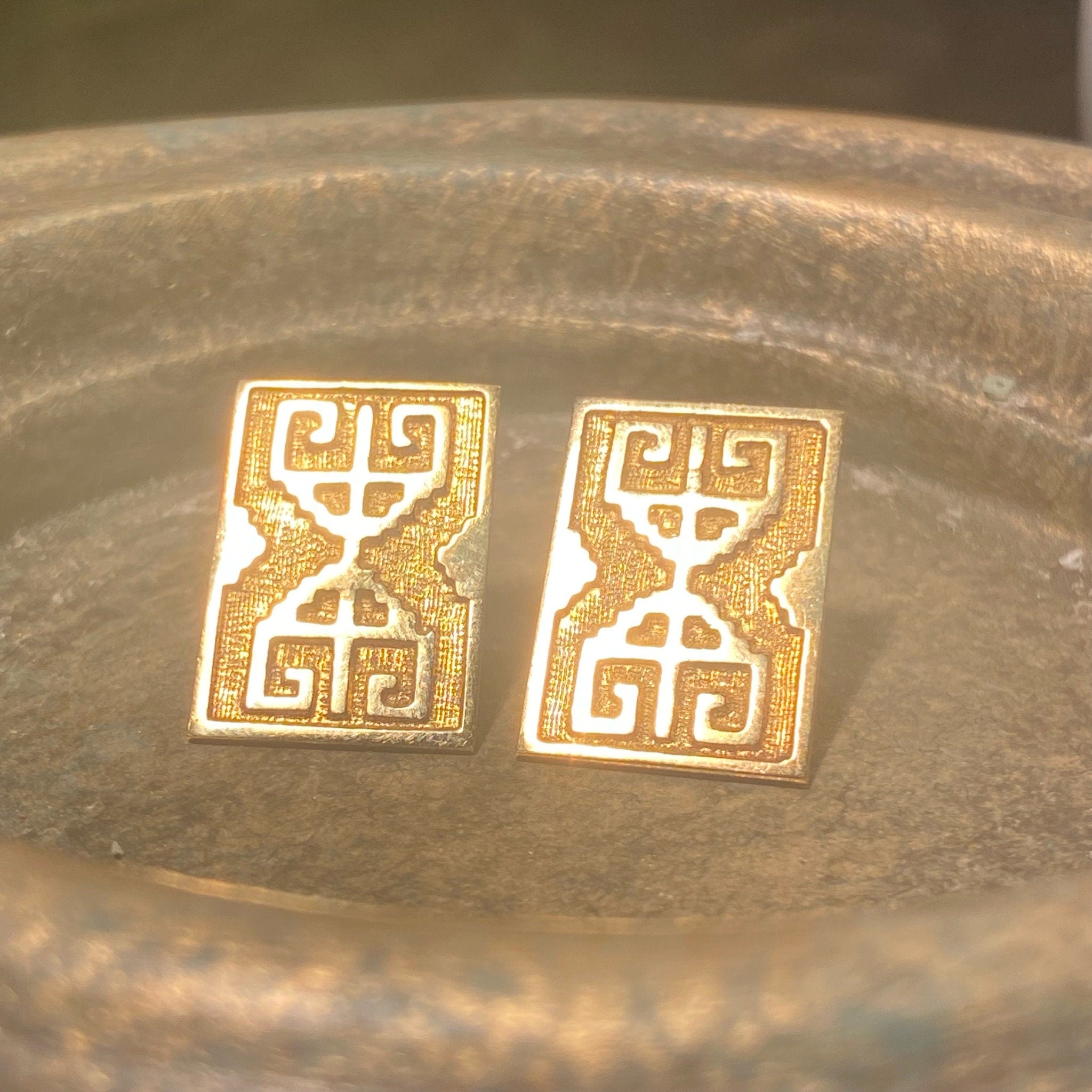 Vintage 14K Gold Earrings, Textured Gold Embossed Design, Greek Meander, Rectangular Earrings, Statement Piece, 7/8" Long