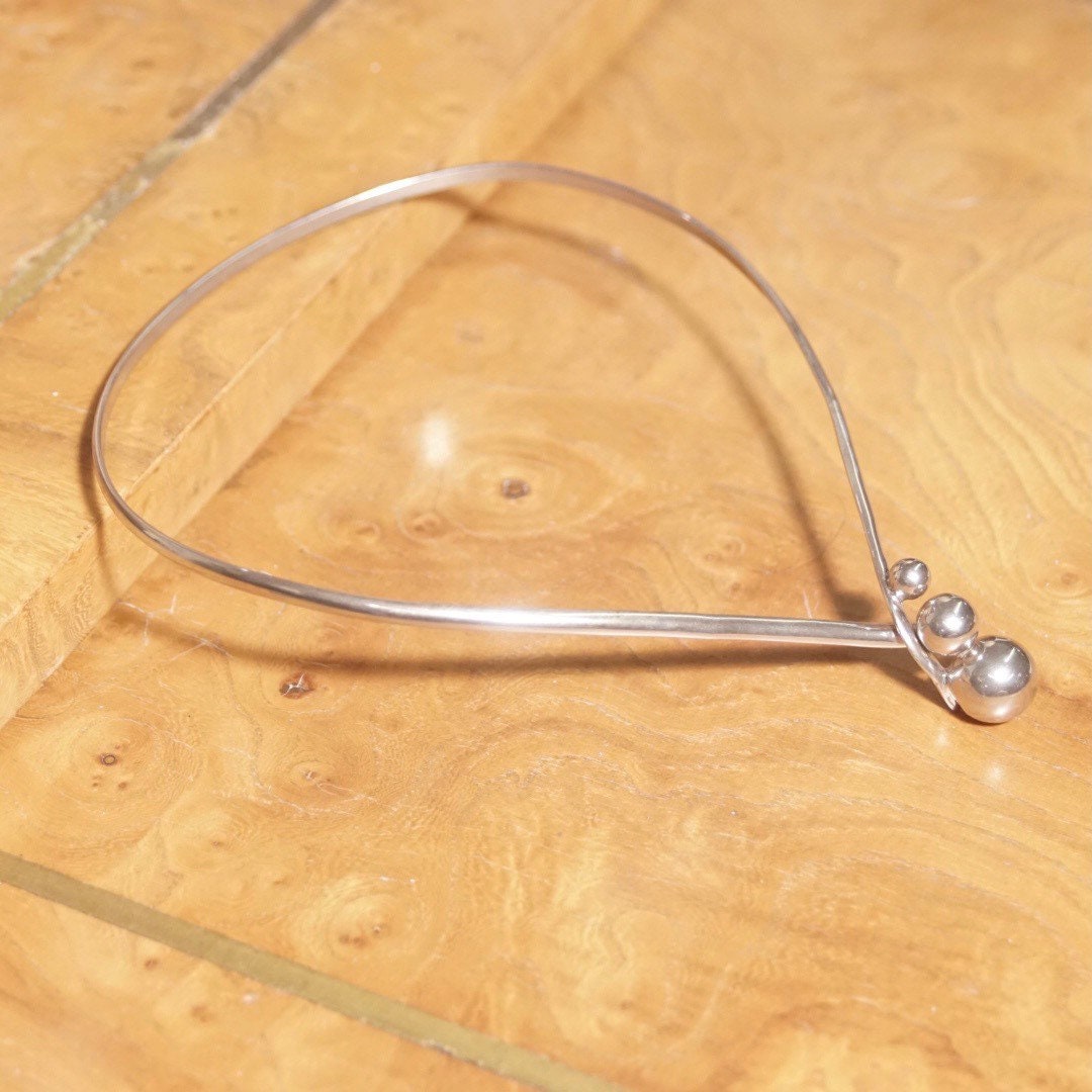 Vintage Modernist Sterling Silver Collar Necklace, Silver Wrap Choker With Interlocking Bead Pendant, Minimalist Statement Necklace