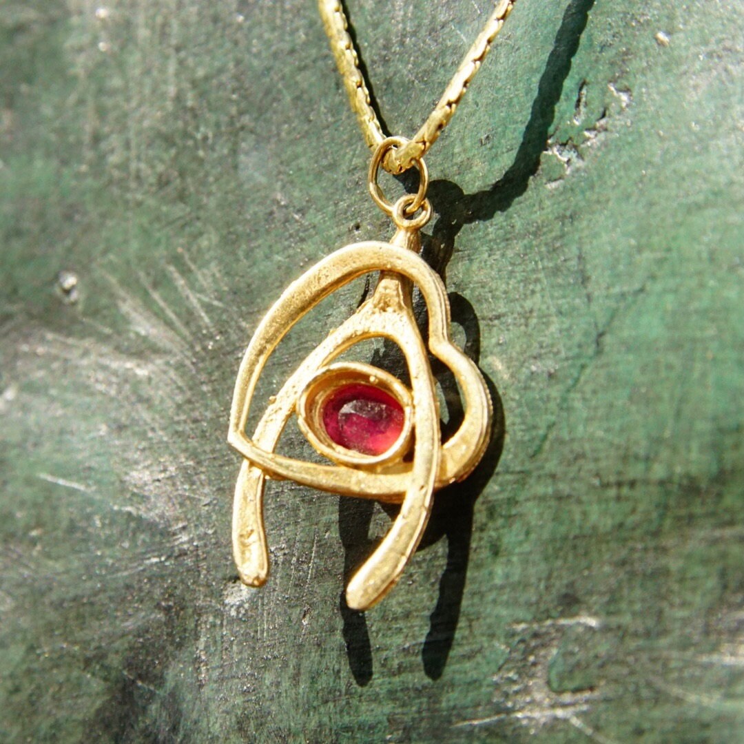 Vintage Italian 14K Gold Ruby Wishbone Heart Pendant Necklace, 2mm Flat Gold Chain, Yellow Gold Cut Out Pendant, Faceted Red Stone, 20.5" L