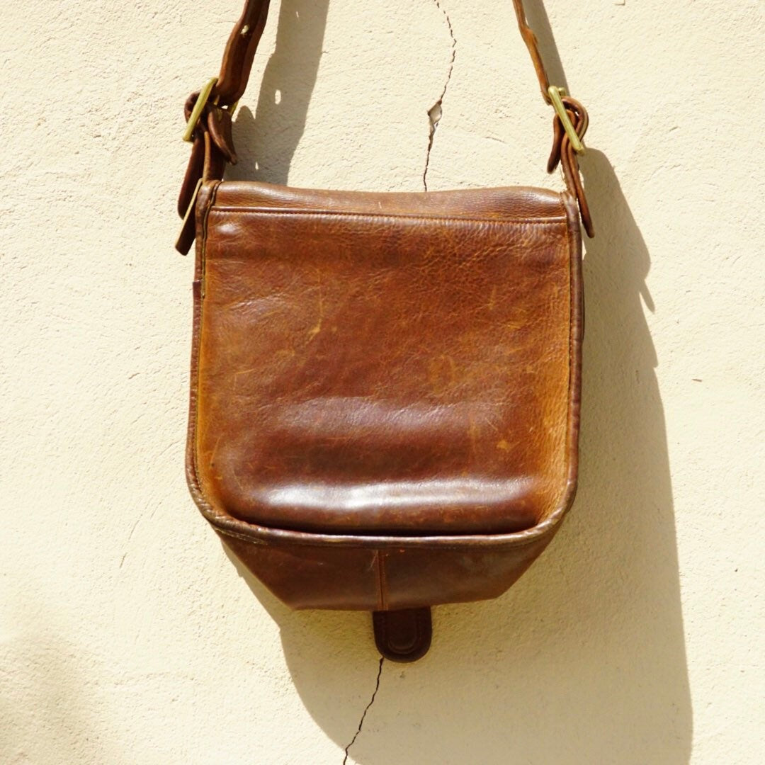 Vintage 1970's Authentic Coach Leatherwear Messenger Bag No. 633-2179, Chocolate Brown Leather Courier Bag, Front Flap, Adjustable Strap
