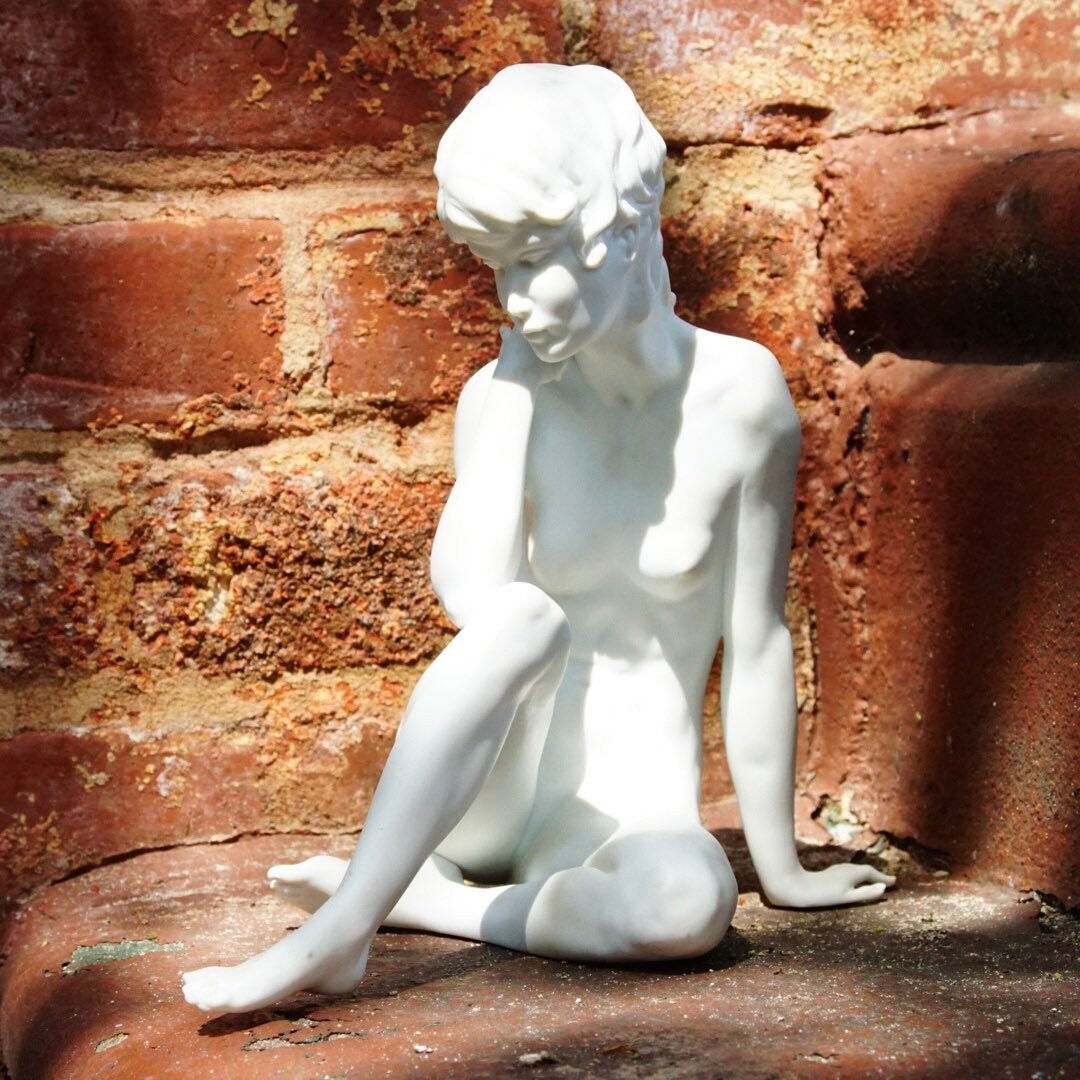 Vintage Signed W. Gawantka Kaiser Nude Woman In Meditation Porcelain Figurine #489, German Matte White Porcelain Bisque Statue, 9" H