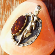 Vintage Signed Fire Agate Sterling Silver Nude Figure Pendant, Hammered Silver Frame, Nude Woman Pendant, Unique Brown Gemstone, 1 3/4"