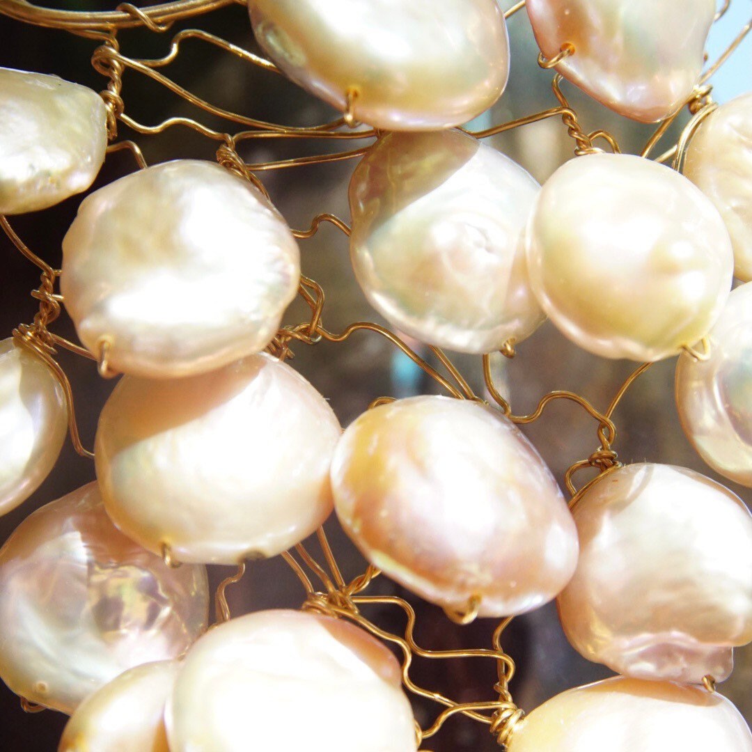 Vintage 14K Gold Baroque Pearl Bib Necklace, Gold Wire Choker, Large Iridescent Pearls, Chunky Statement Necklace, 585 Jewelry