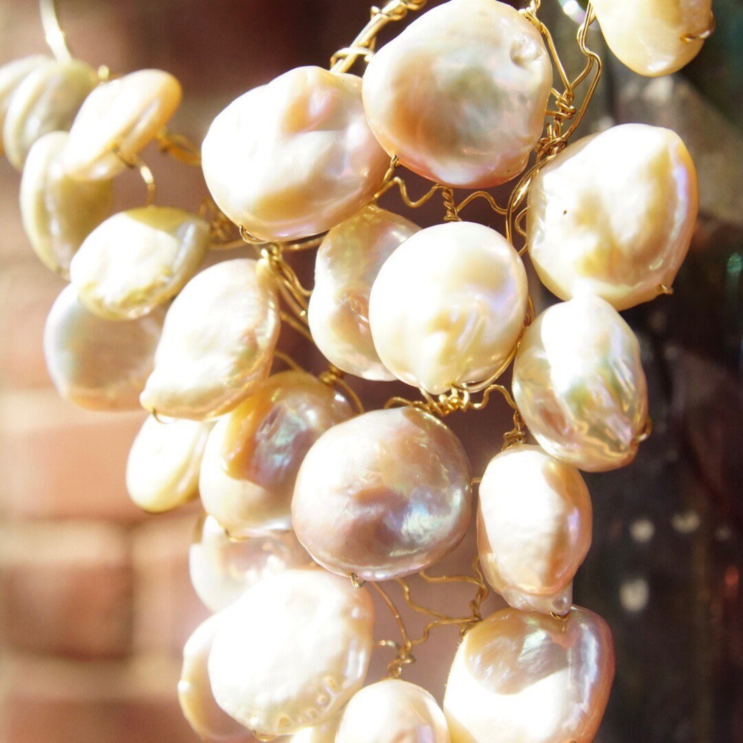 Vintage 14K Gold Baroque Pearl Bib Necklace, Gold Wire Choker, Large Iridescent Pearls, Chunky Statement Necklace, 585 Jewelry